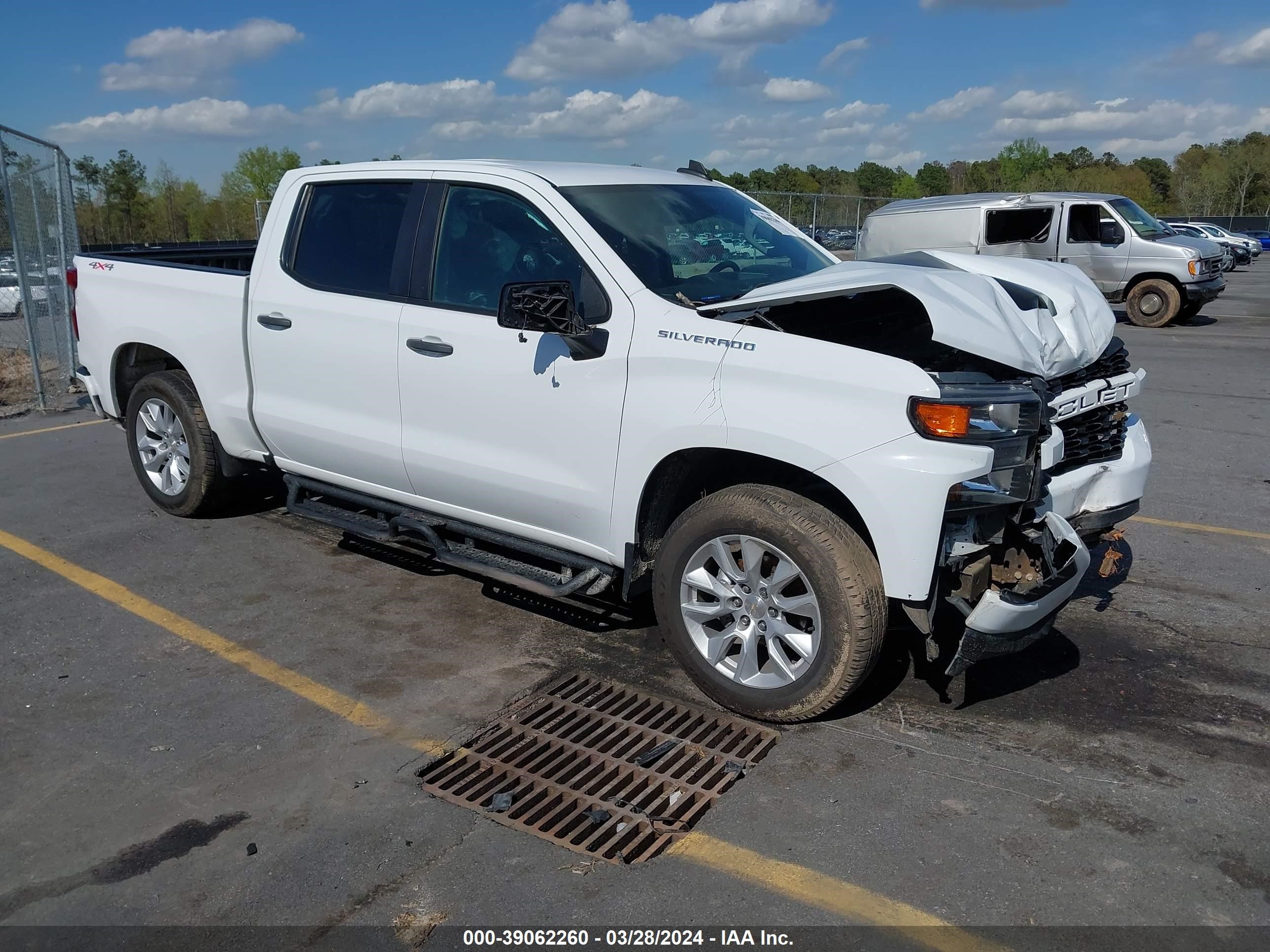 chevrolet silverado 2021 1gcpybek4mz114467