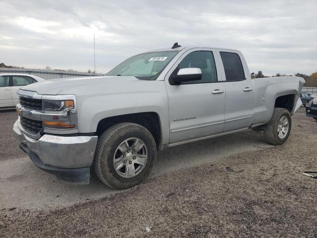 chevrolet silverado 2018 1gcrcrec7jz117321