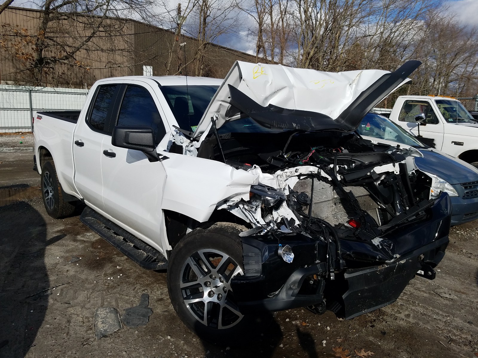 chevrolet silverado 2019 1gcrycef2kz370458