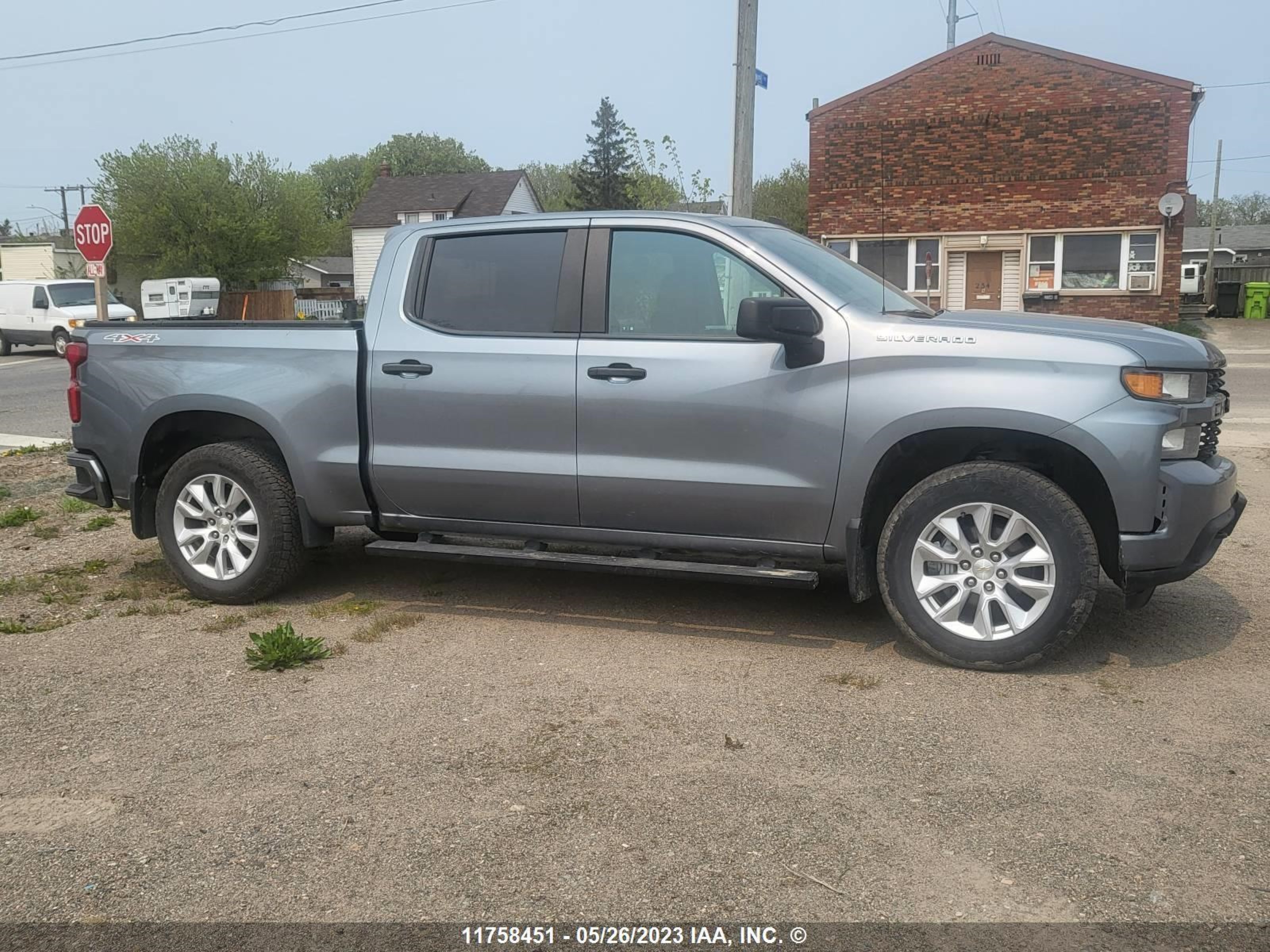 chevrolet silverado 2020 1gcuybef2lz122586