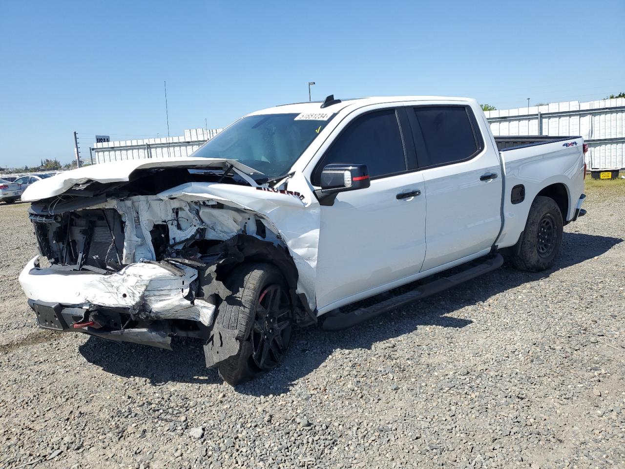 chevrolet silverado 2022 1gcuyeed9nz128873