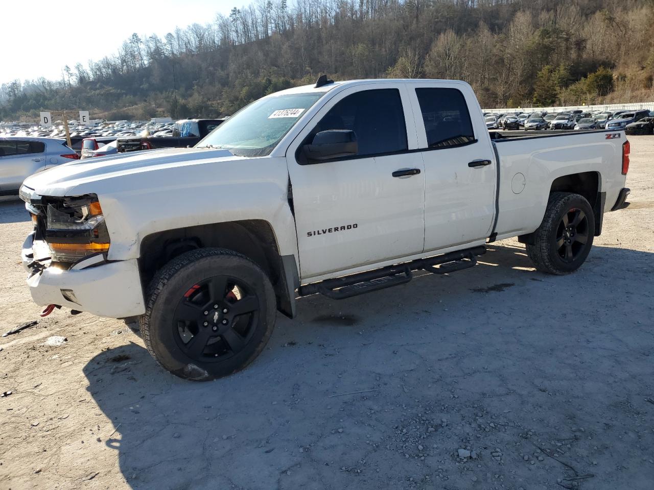 chevrolet silverado 2018 1gcvkrec6jz211174