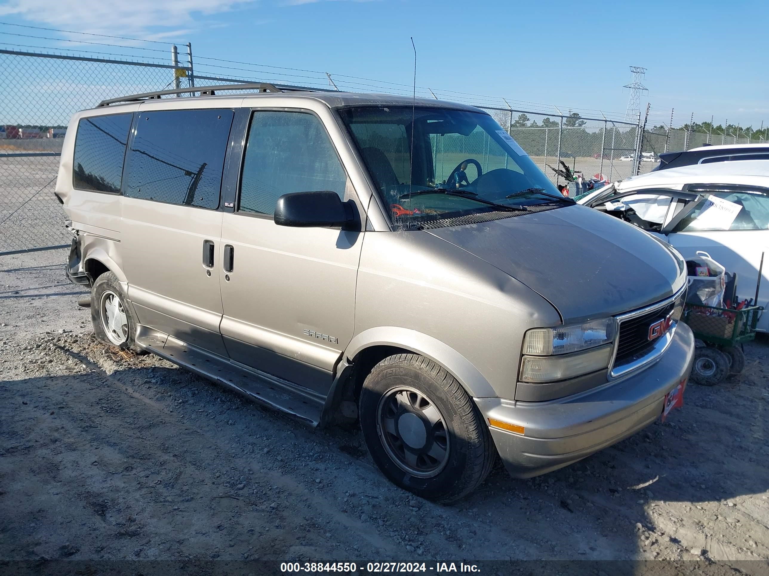 gmc safari 2001 1gkdm19w21b504210