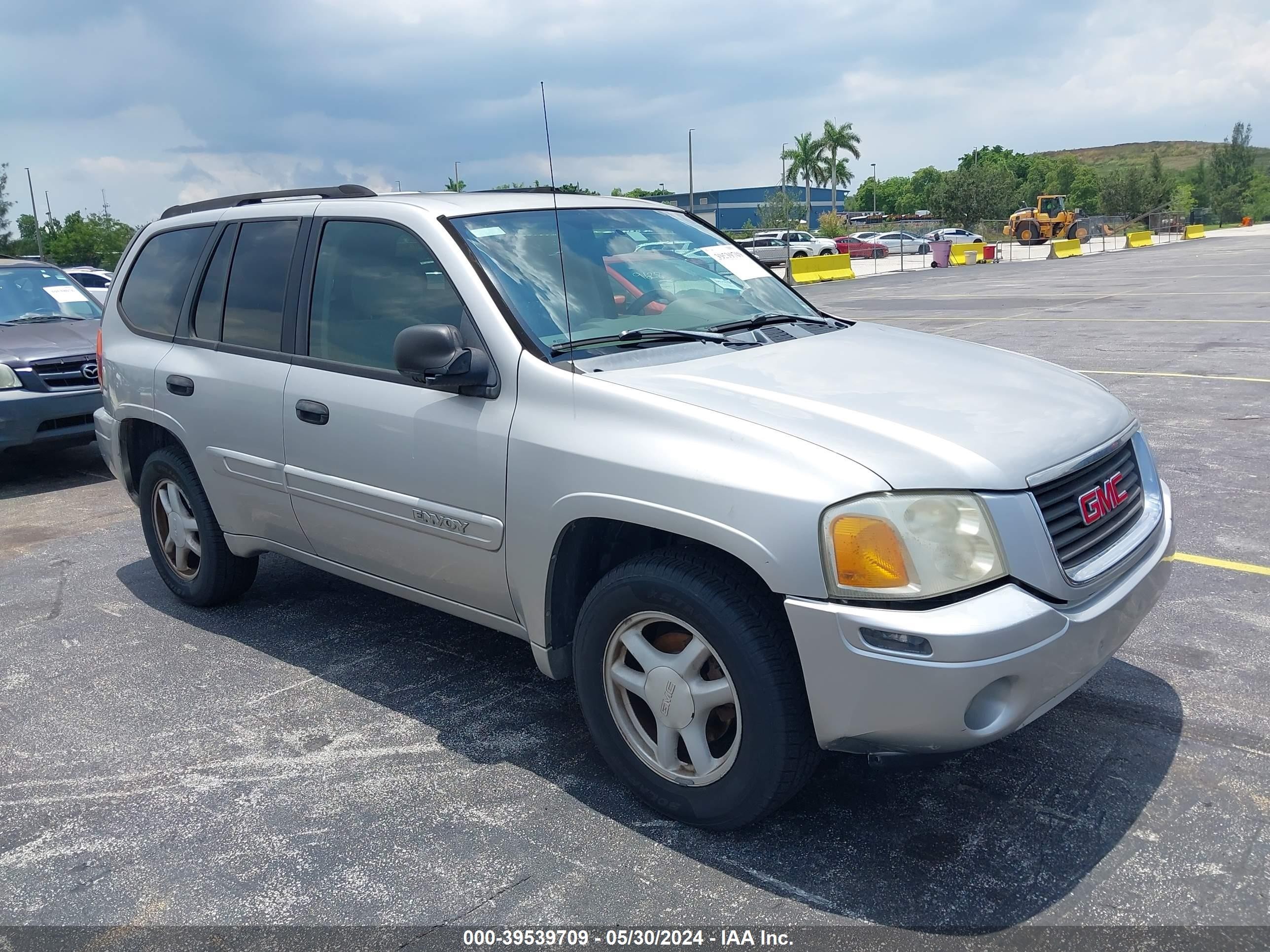 gmc envoy 2004 1gkds13sx42426744