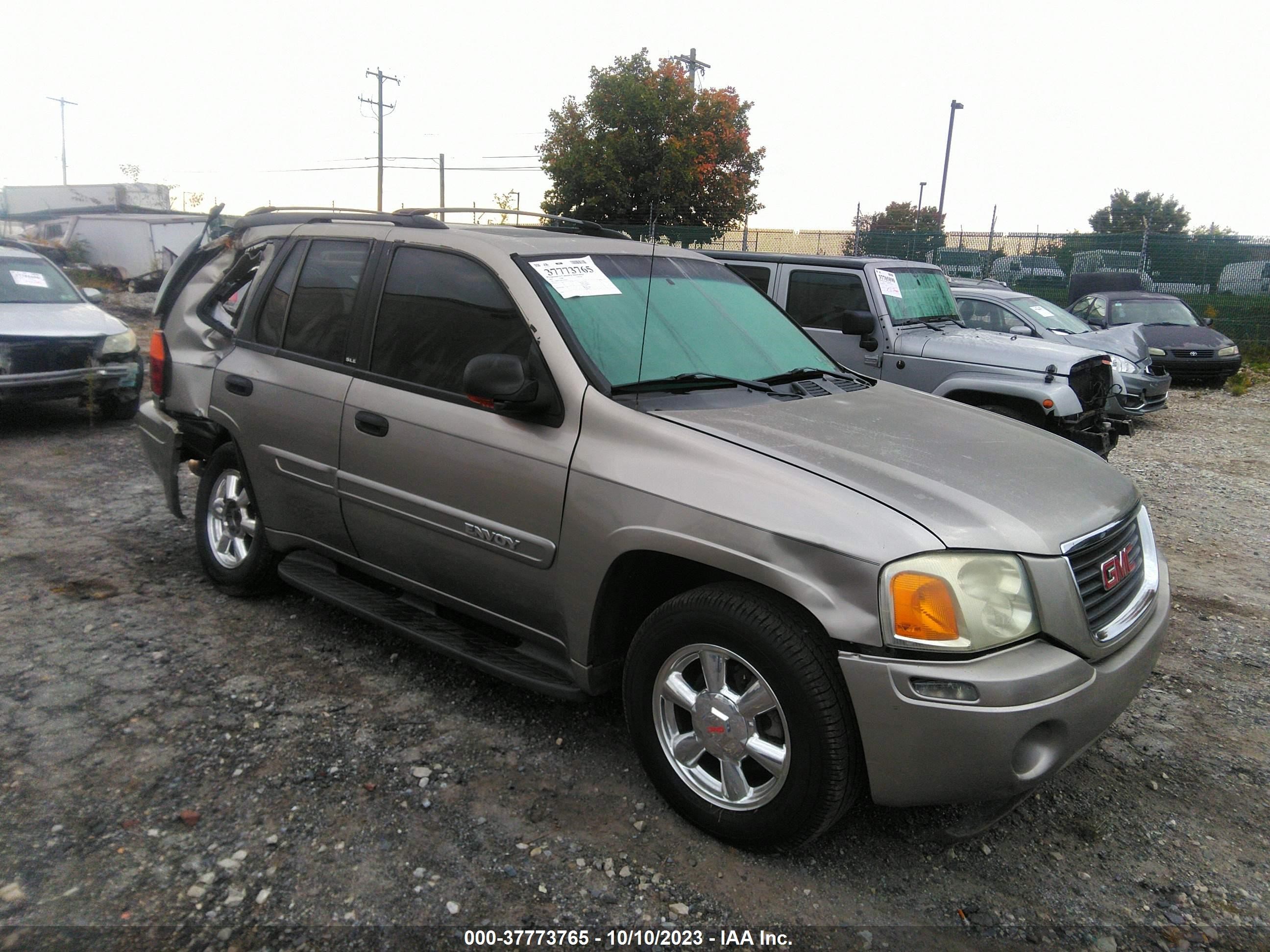 gmc envoy 2003 1gkdt13s032331914