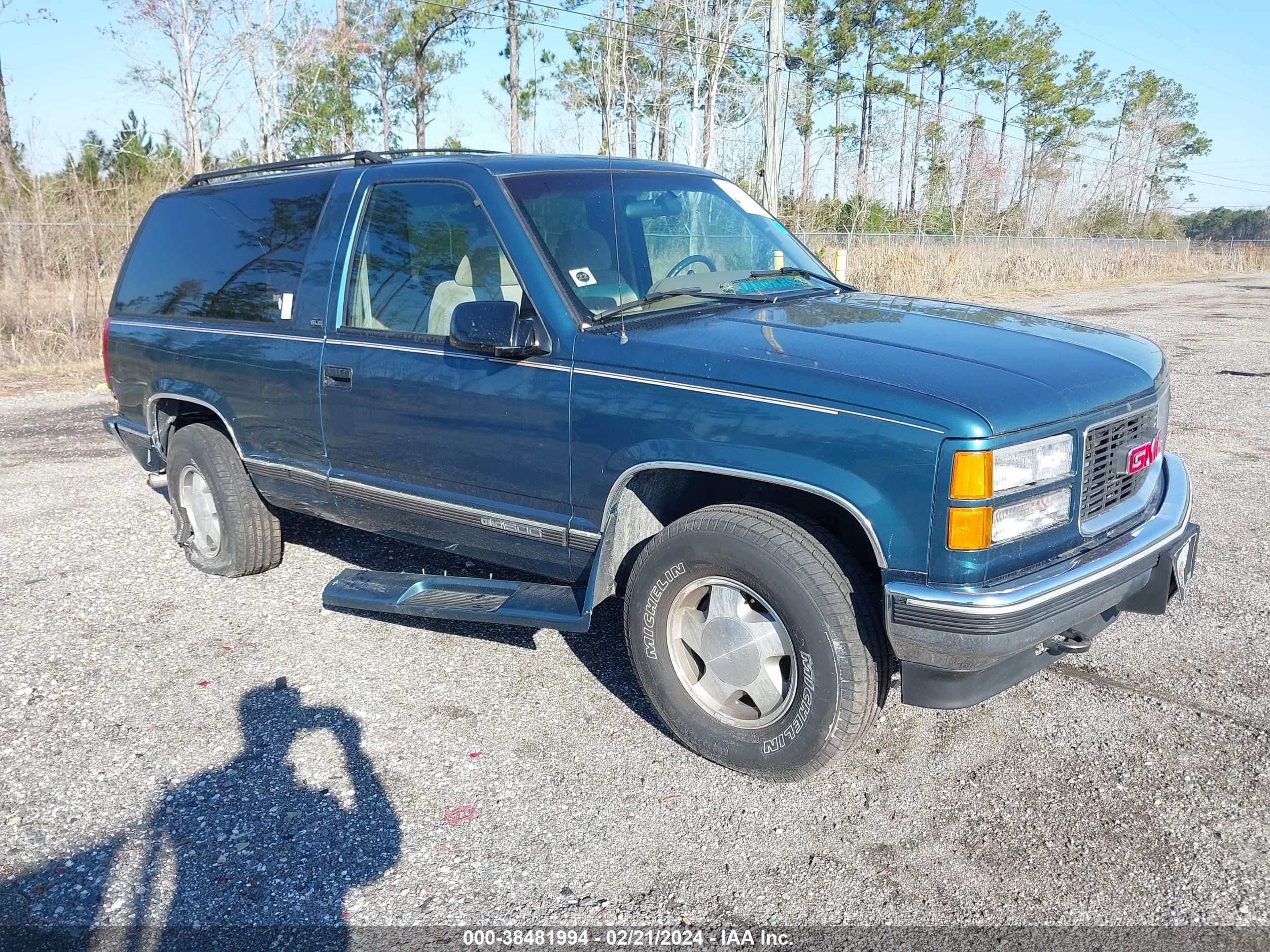 gmc yukon 1995 1gkek18k6sj742707