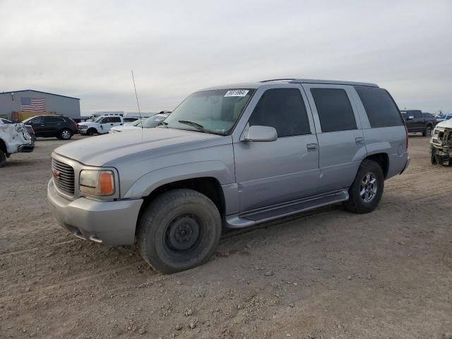 gmc denali 2000 1gkek63r9yr225073