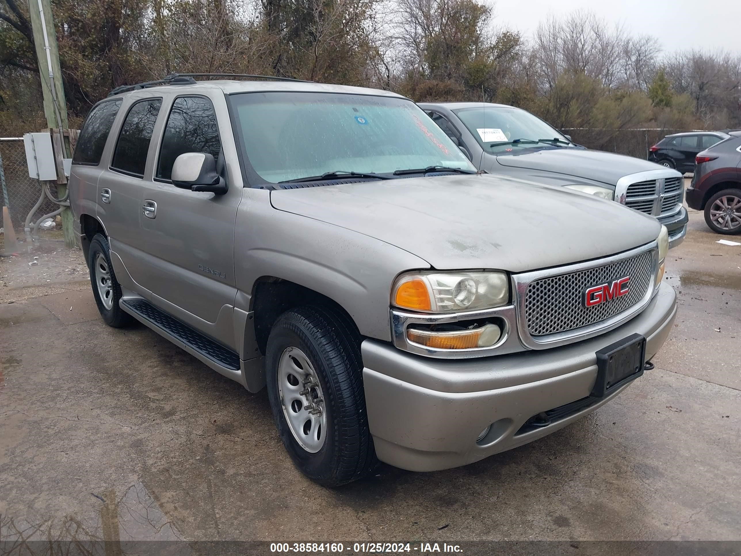 gmc yukon 2001 1gkek63u21j314475