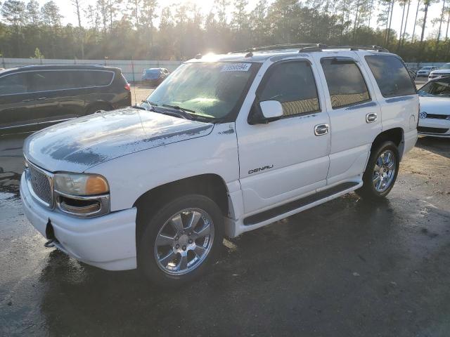 gmc yukon dena 2004 1gkek63u64j100349