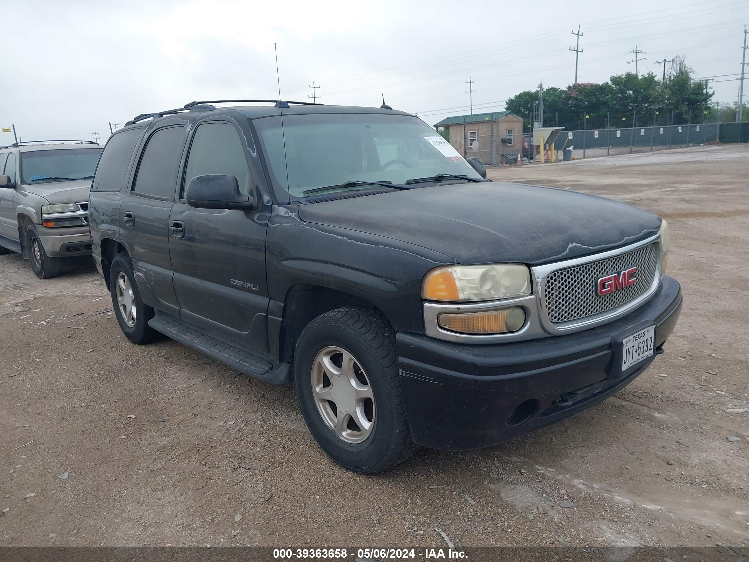 gmc yukon 2005 1gkek63u75j210800