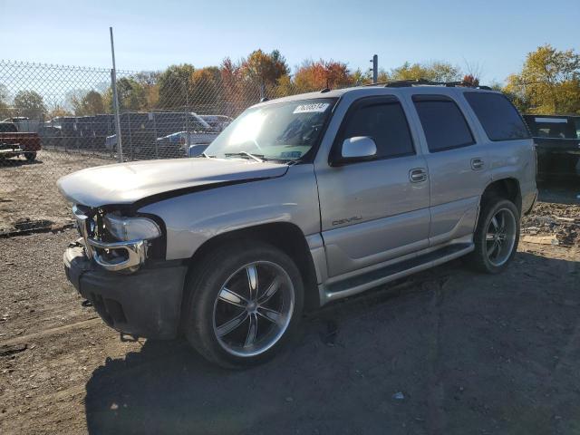 gmc yukon dena 2004 1gkek63u84j141887