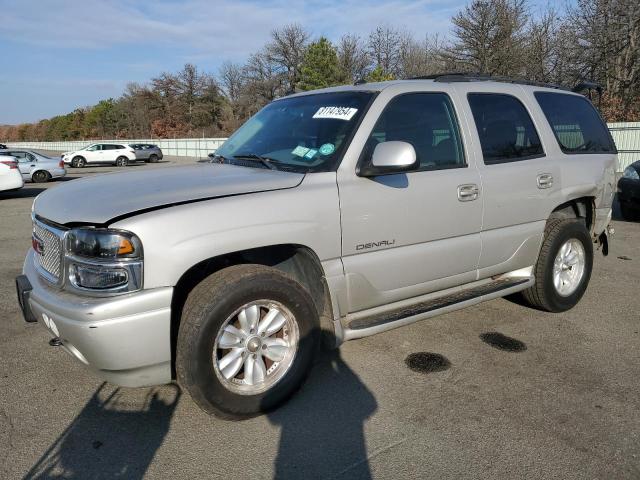 gmc yukon dena 2004 1gkek63u84j285861