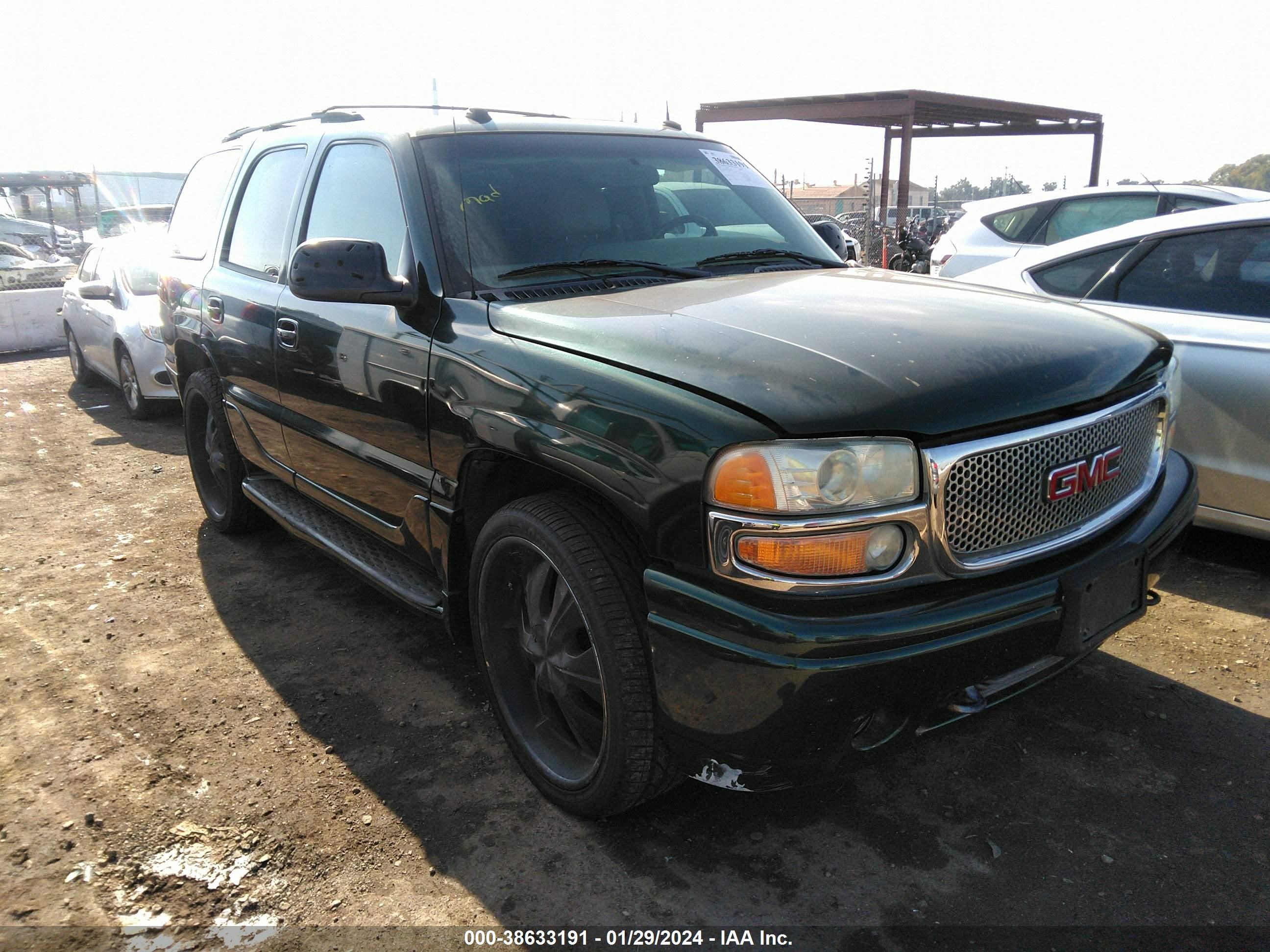 gmc yukon 2004 1gkek63ux4j218386