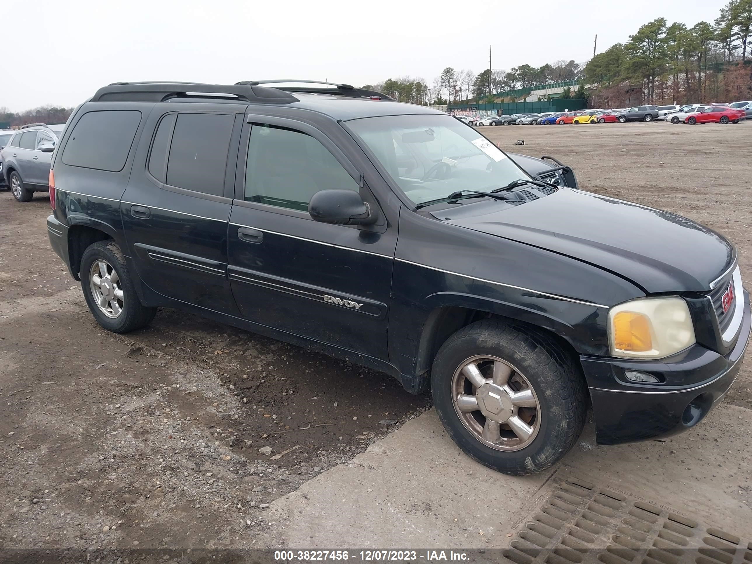 gmc envoy 2004 1gket16s846113262