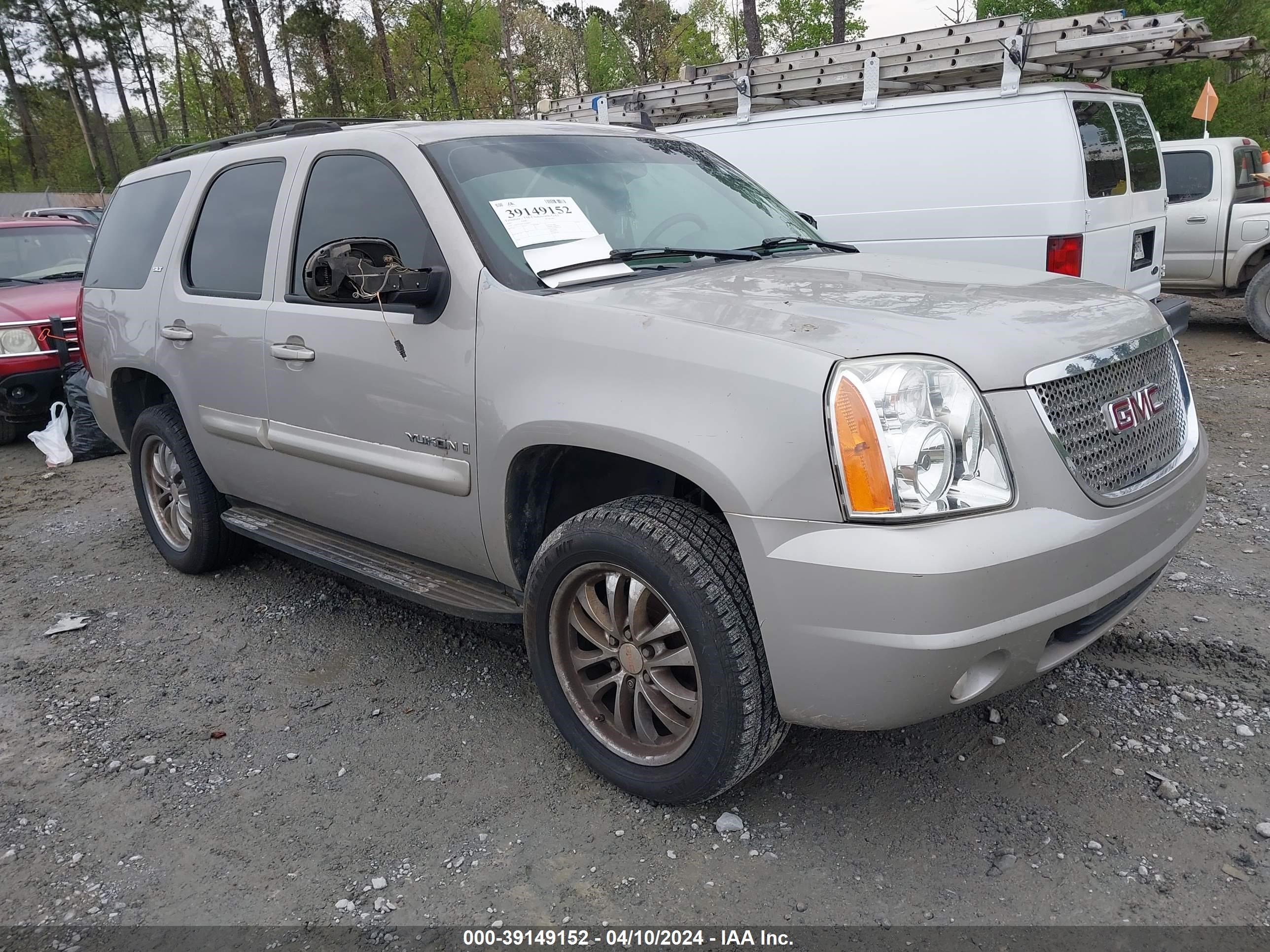 gmc yukon 2007 1gkfc13077j106442