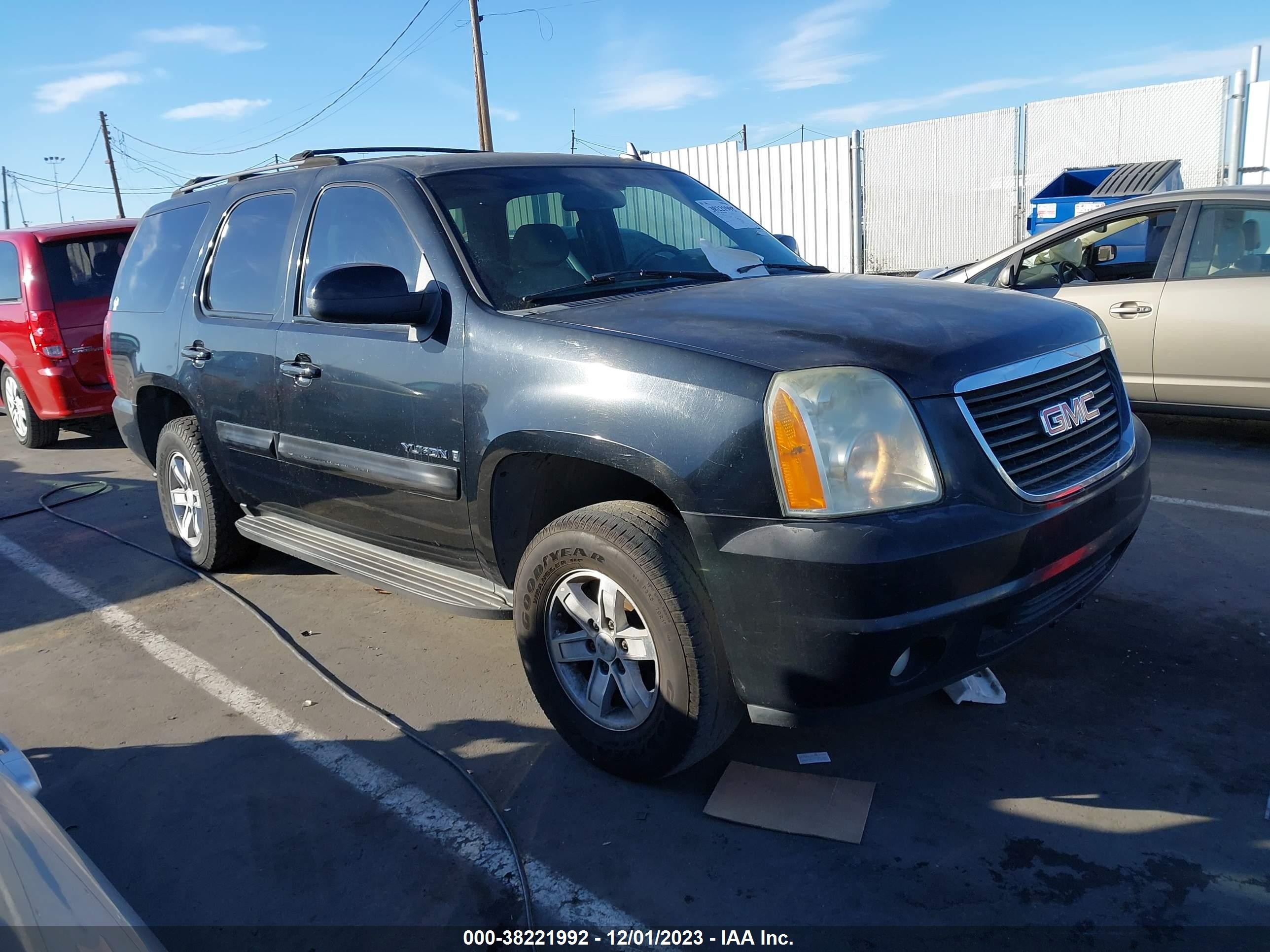 gmc yukon 2007 1gkfc13j17r230121