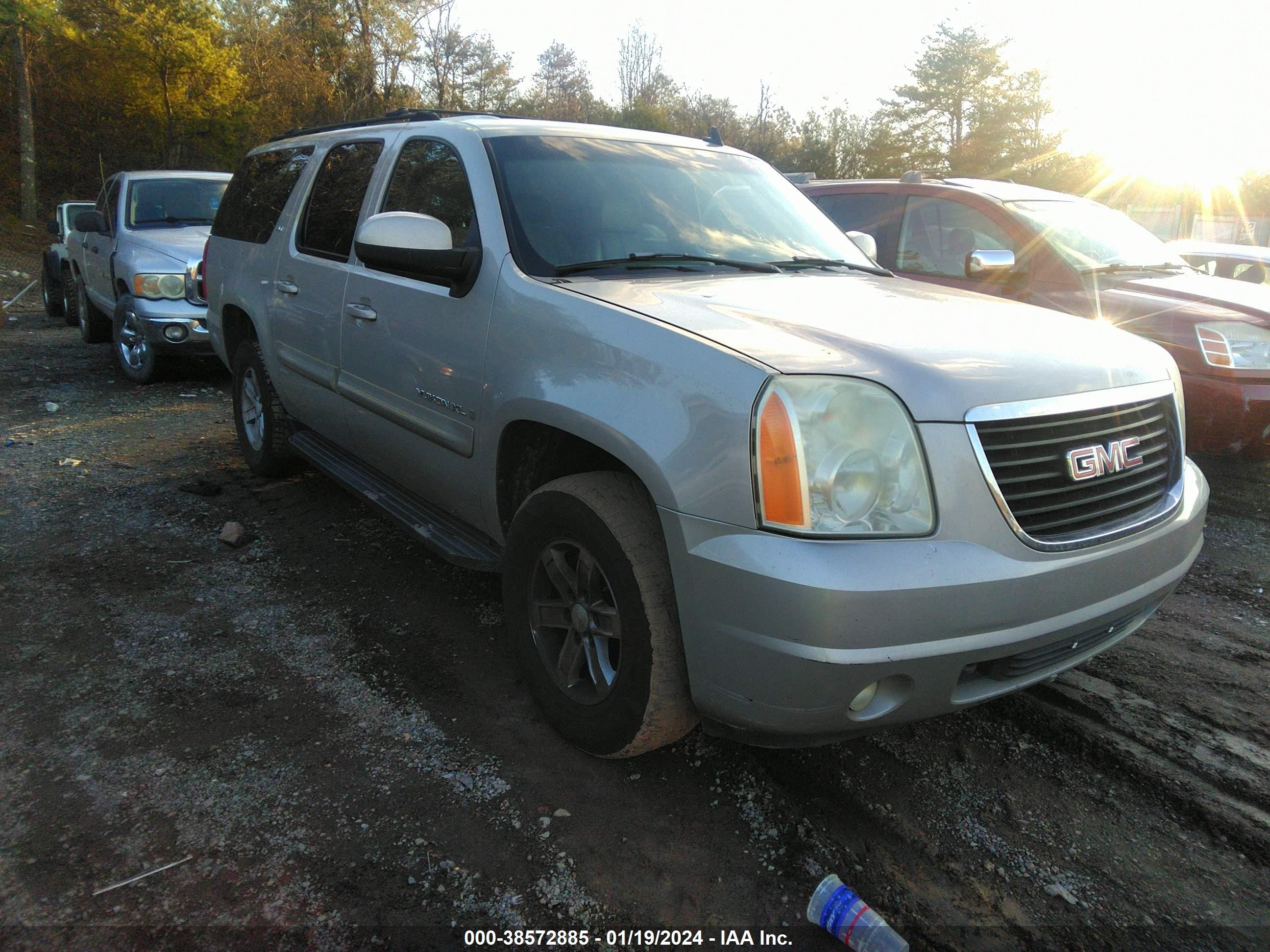 gmc yukon 2007 1gkfc16037j271027