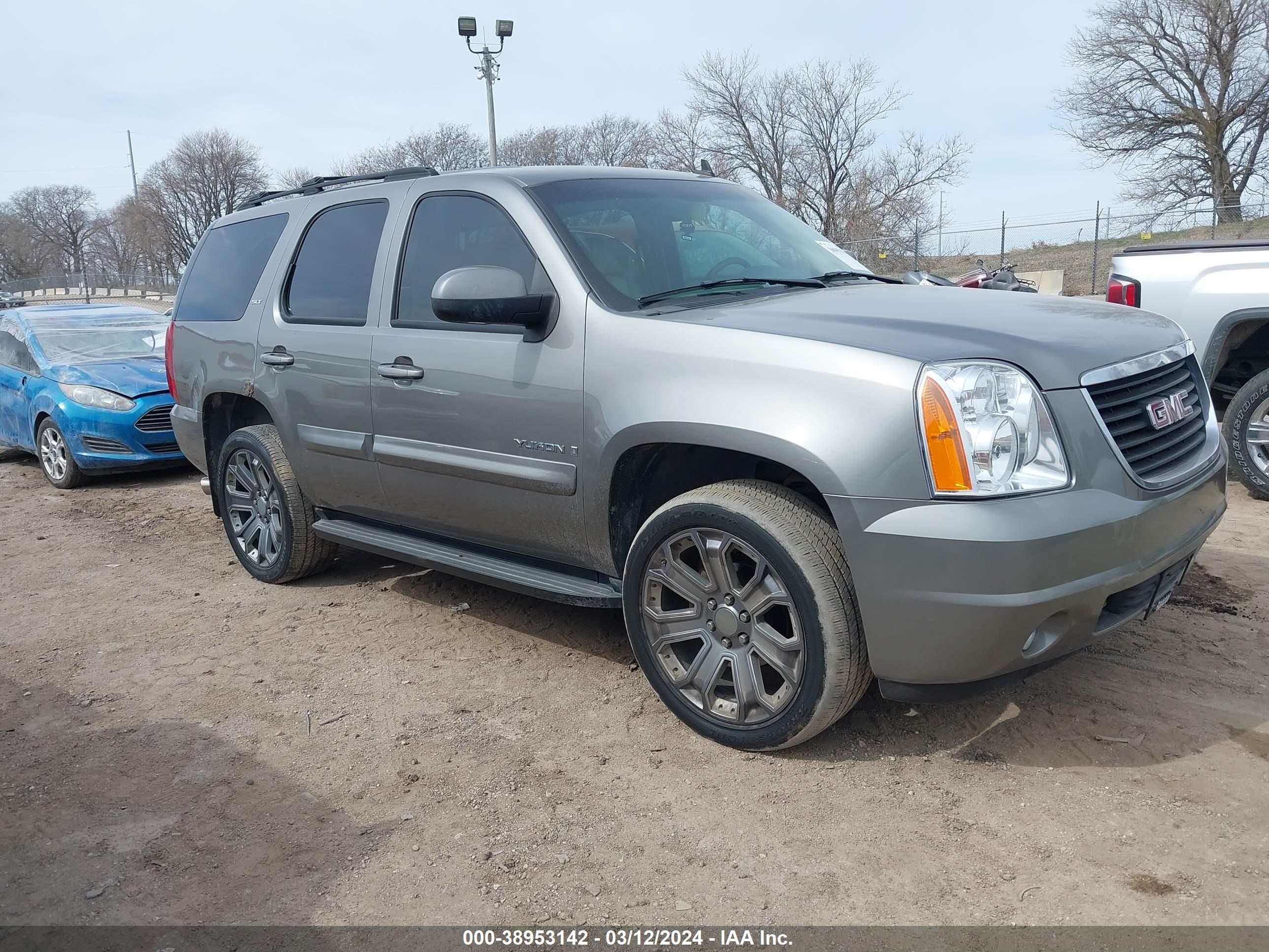 gmc yukon 2007 1gkfk13027j141182