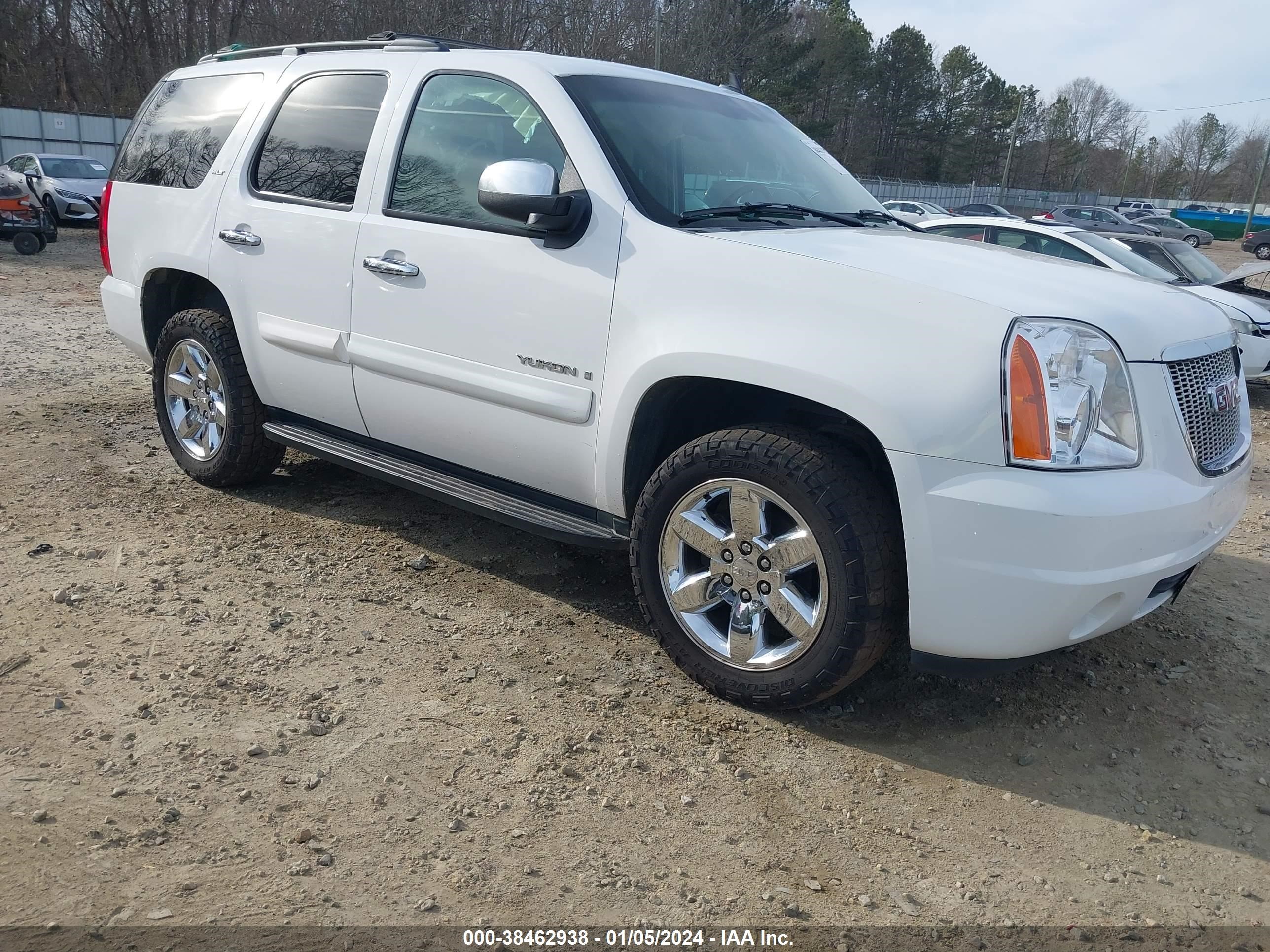 gmc yukon 2008 1gkfk13028r137944