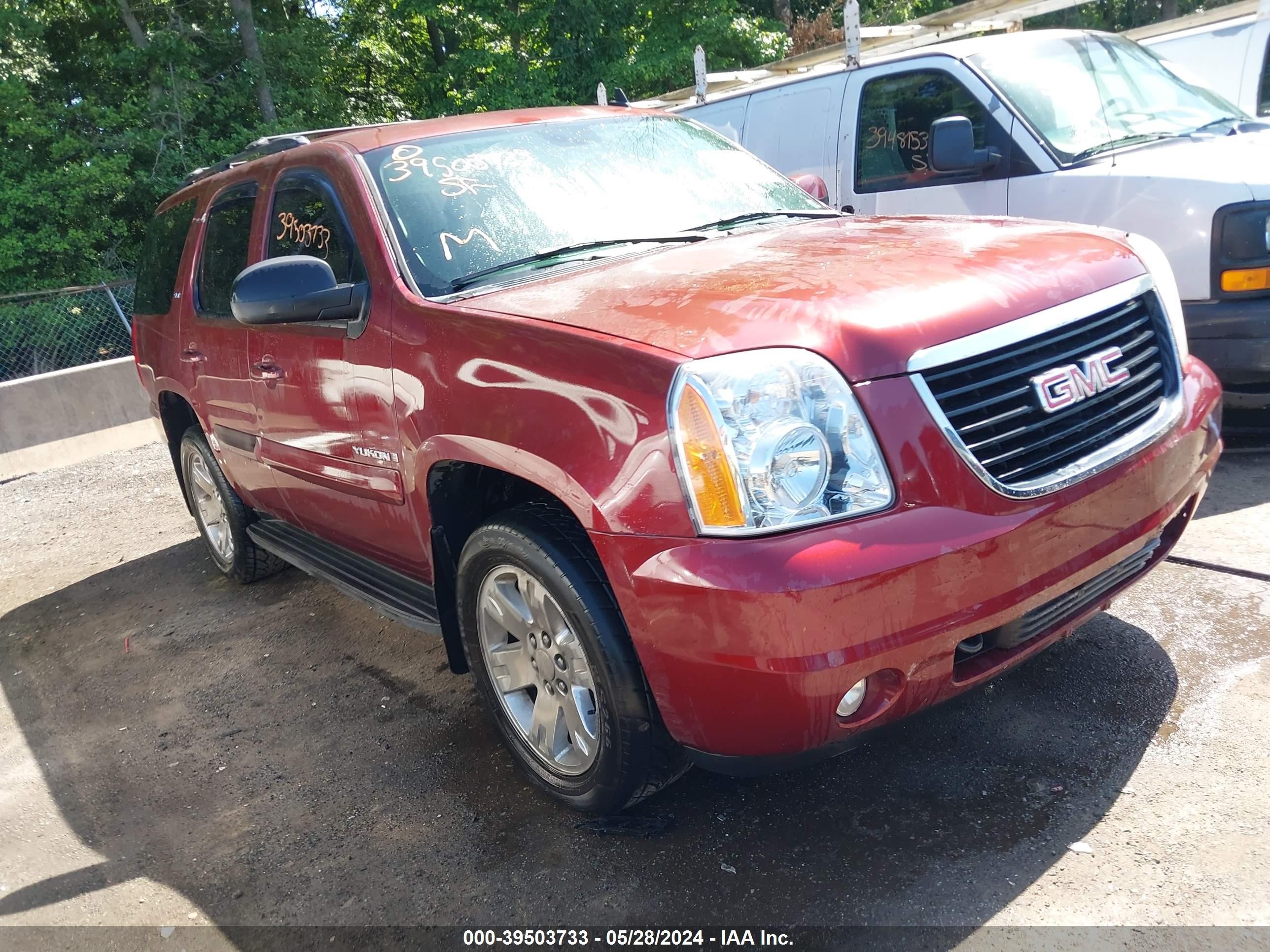 gmc yukon 2008 1gkfk13068j105769