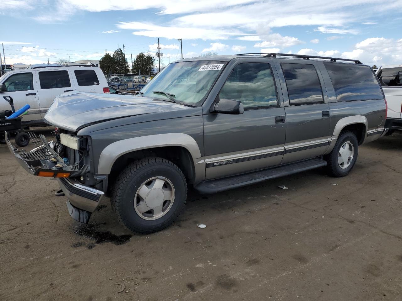 gmc suburban 1999 1gkfk16r3xj784764