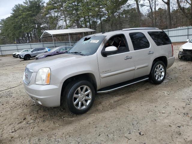 gmc yukon dena 2008 1gkfk63848j135372