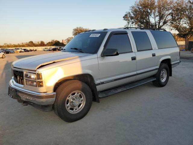 gmc suburban c 1997 1gkgc26j9vj764047