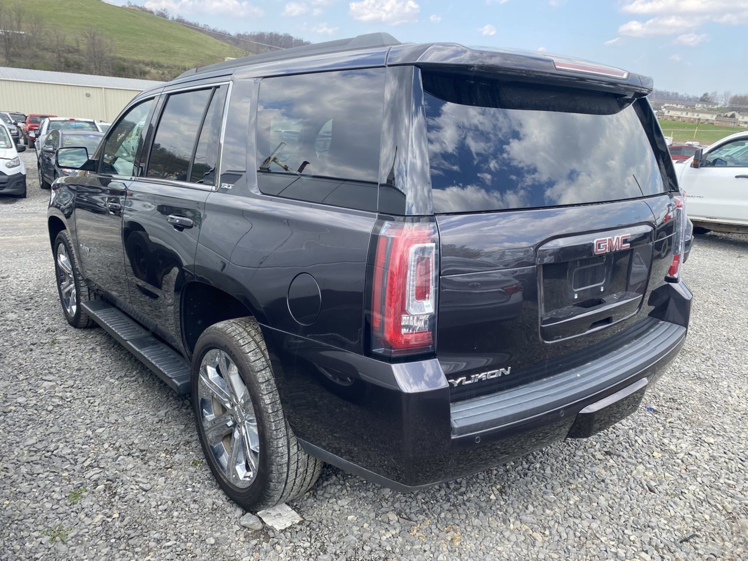 gmc yukon 2018 1gks2bkc8jr371057