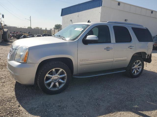 gmc yukon dena 2014 1gks2eef8er140799