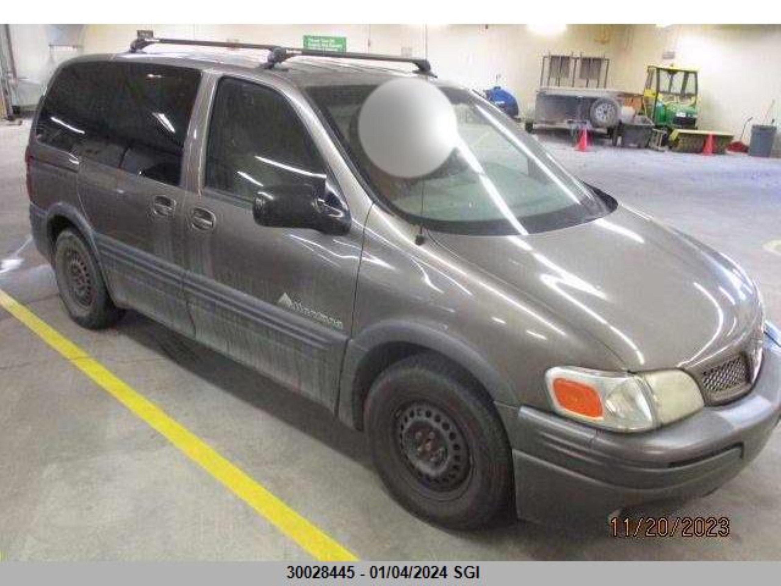 pontiac montana 2004 1gmdu03e34d222524