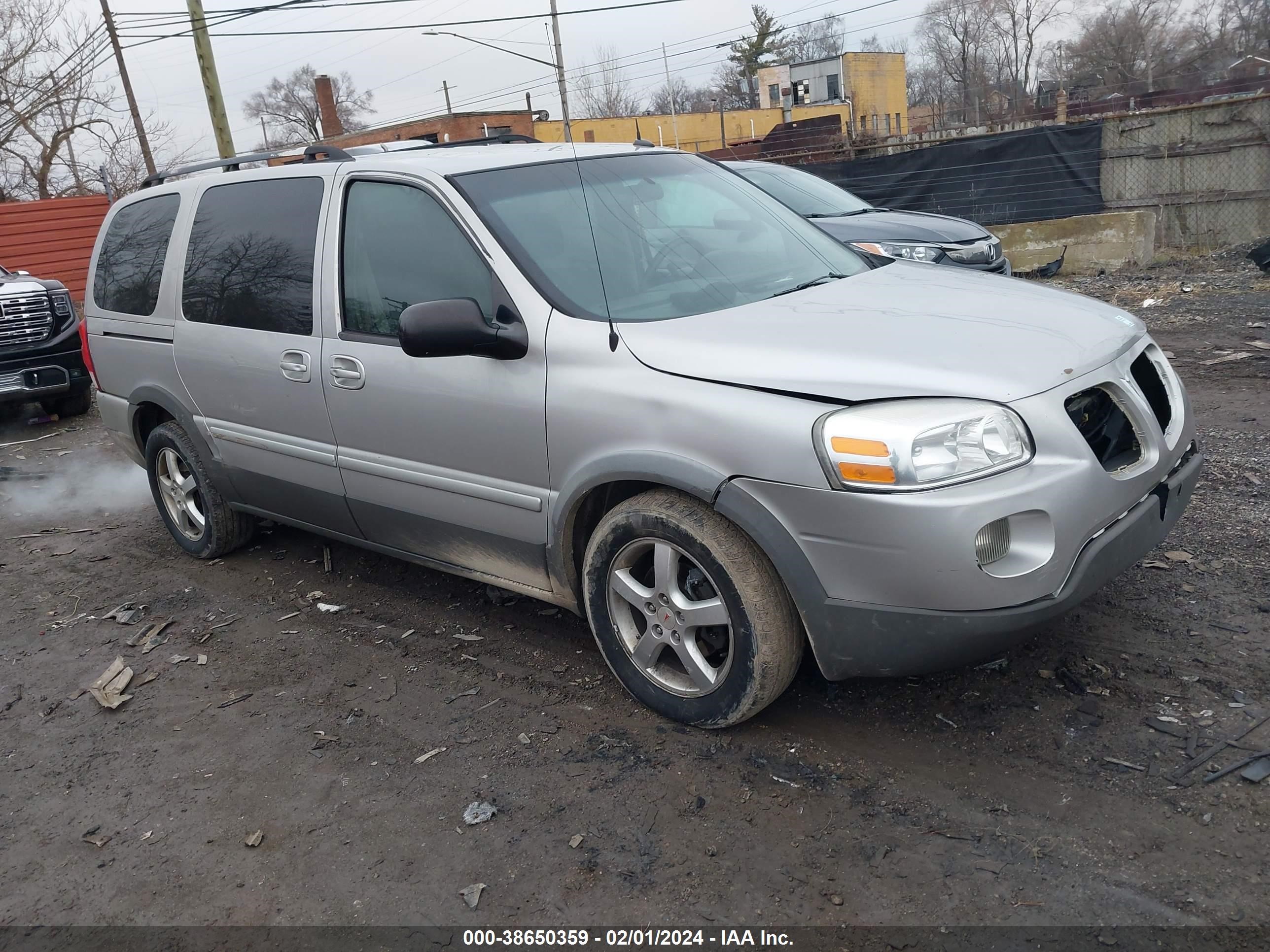 pontiac montana 2005 1gmdv03l05d233896