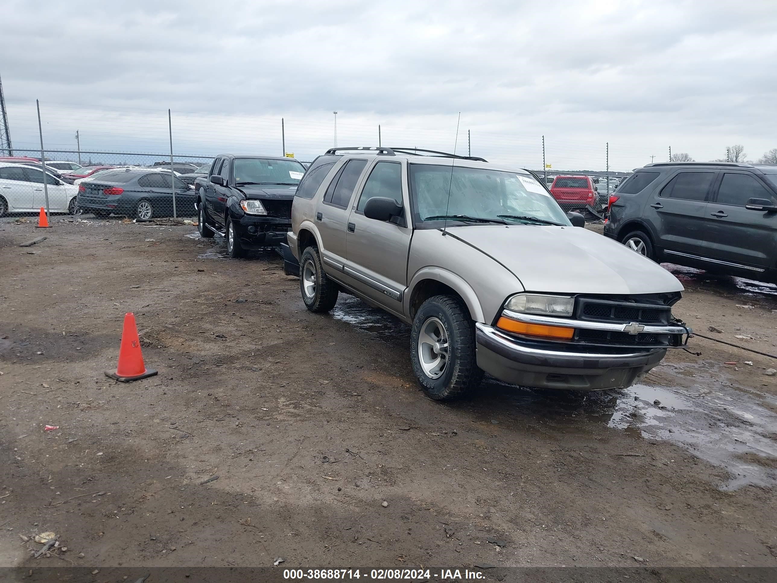 chevrolet blazer 2001 1gncs13w012128345