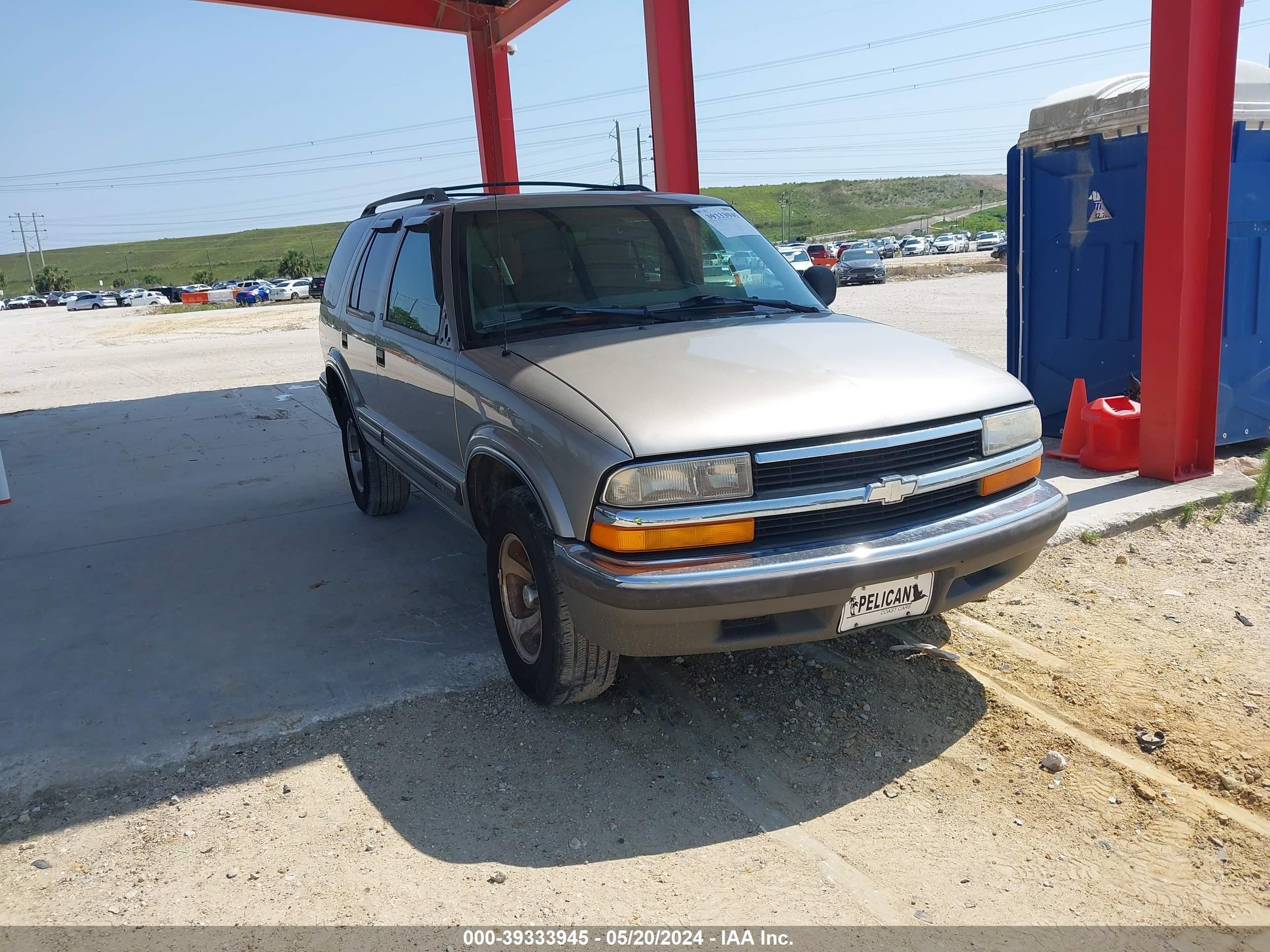 chevrolet blazer 1998 1gncs13wxw2197633