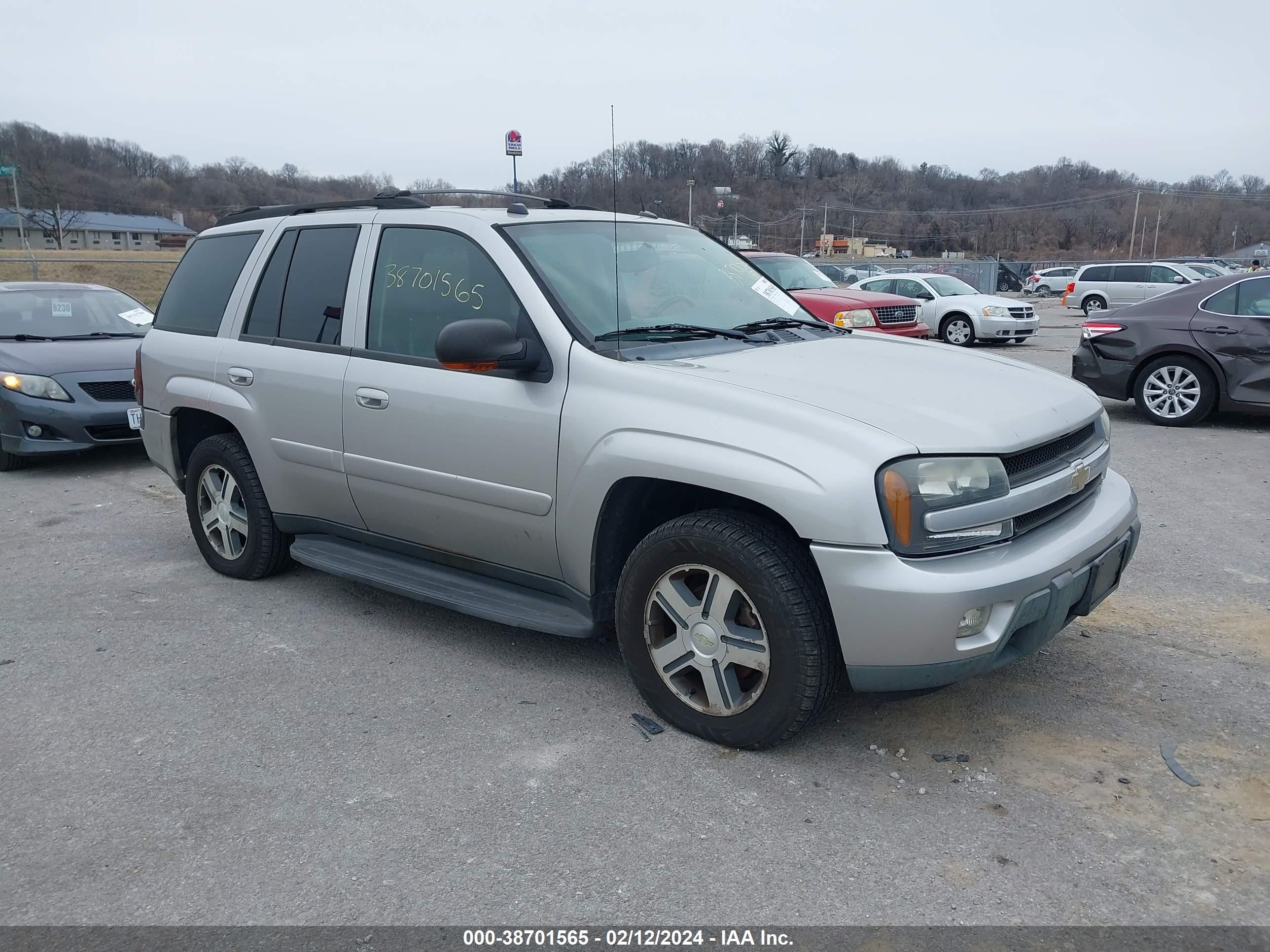 chevrolet trail blaz 2005 1gndt13s552199125