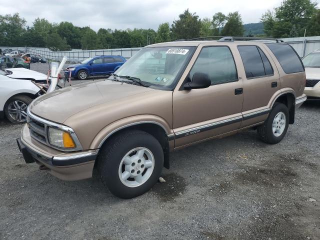 chevrolet blazer 1996 1gndt13w0t2261109