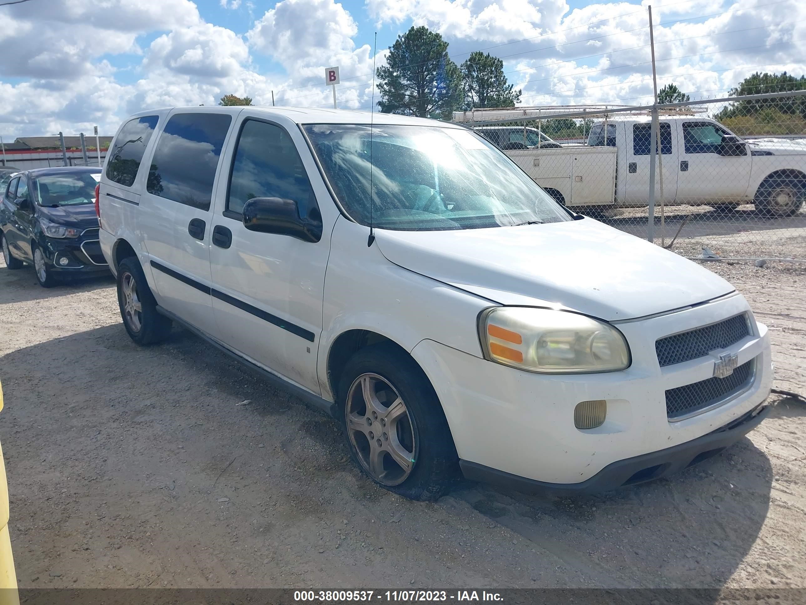 chevrolet uplander 2007 1gndv23177d107897