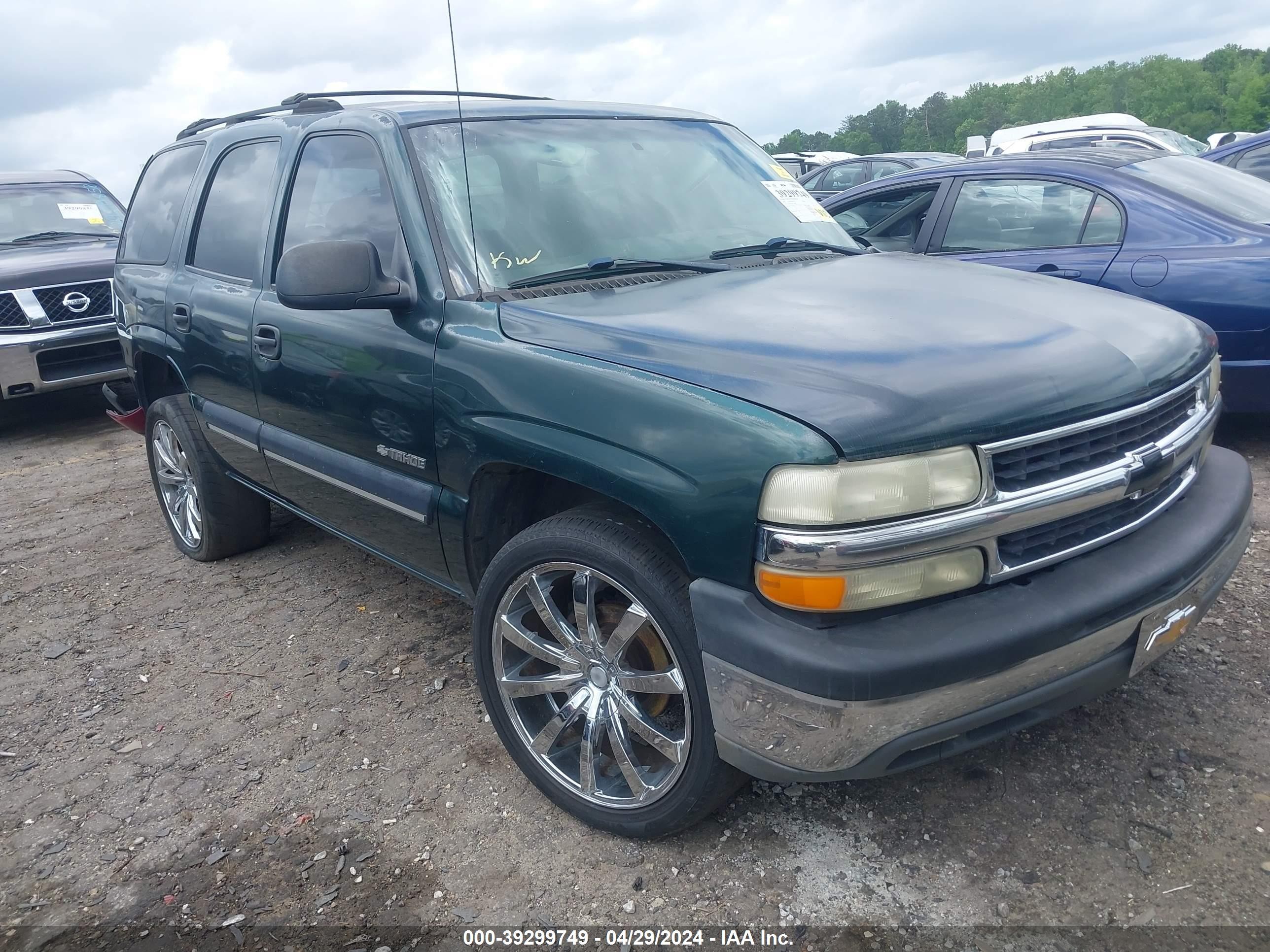 chevrolet tahoe 2001 1gnec13tx11310653