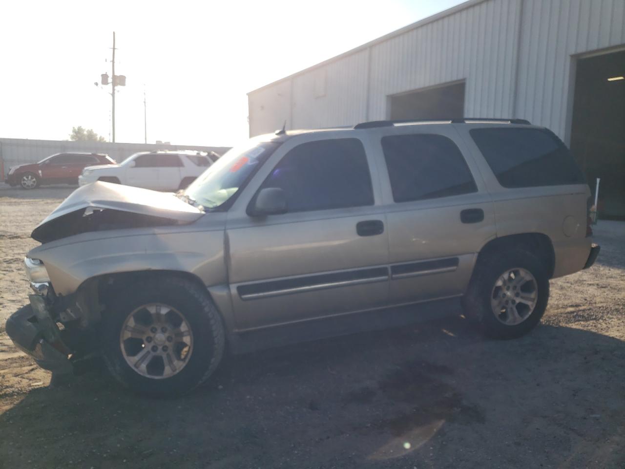 chevrolet tahoe 2005 1gnec13v35r200956