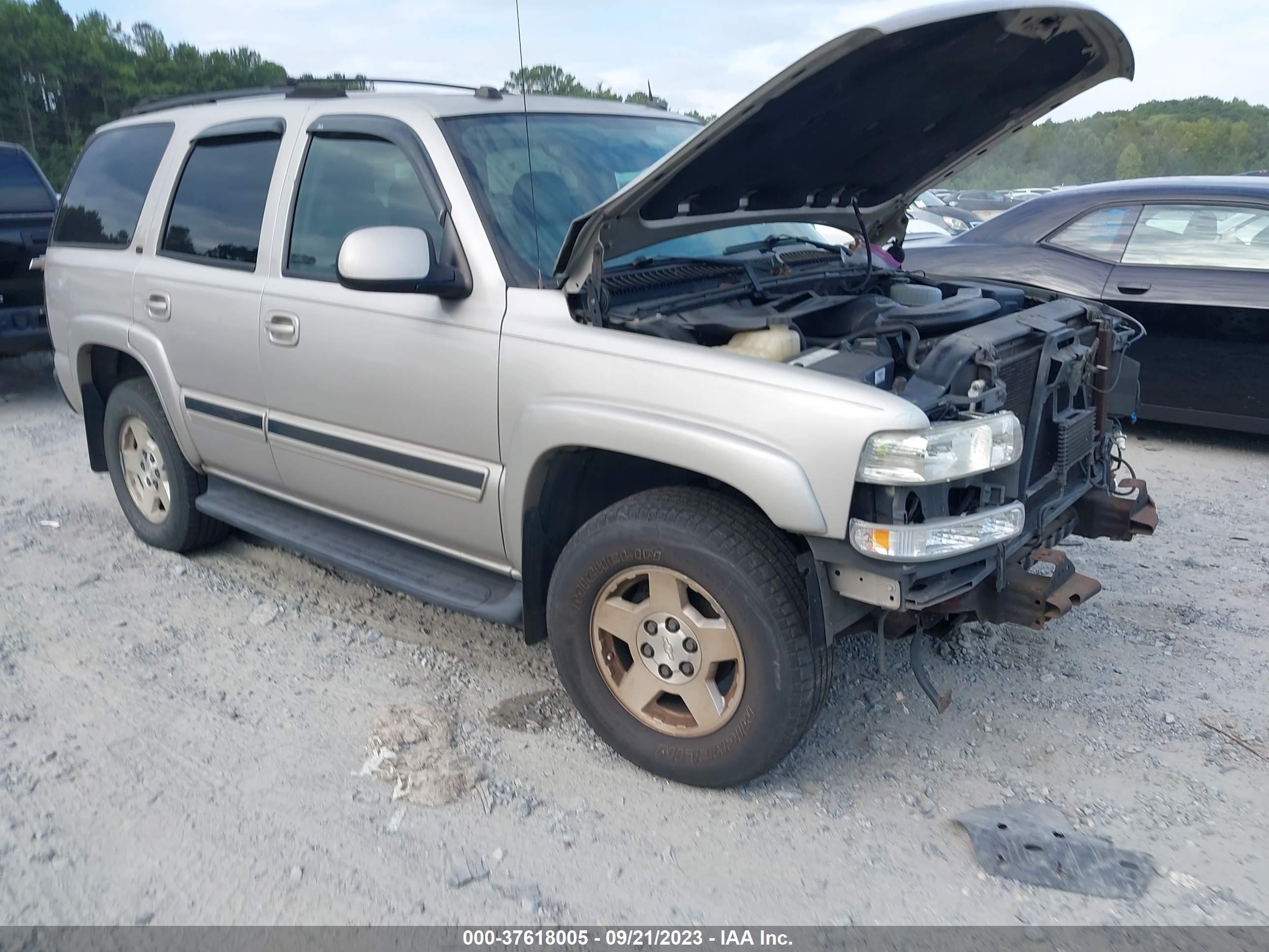 chevrolet tahoe 2004 1gnec13z24r215465