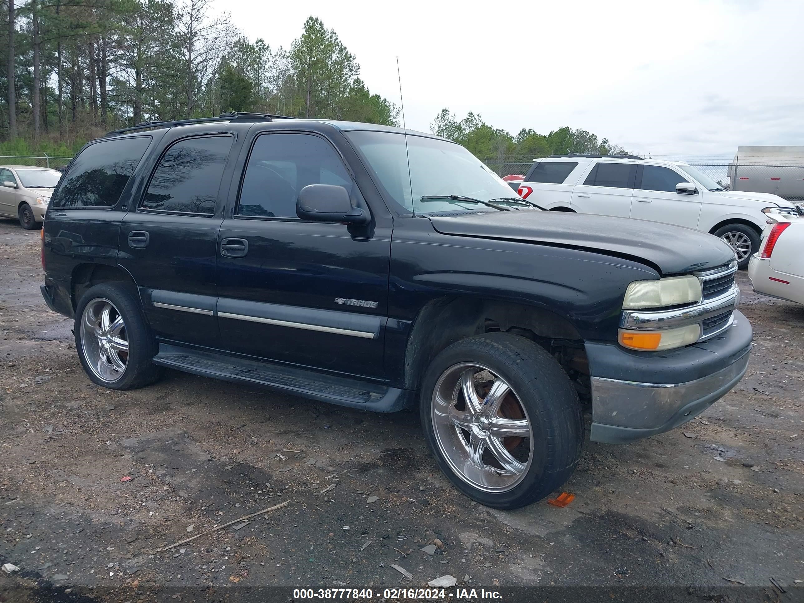 chevrolet tahoe 2002 1gnec13z72r317213