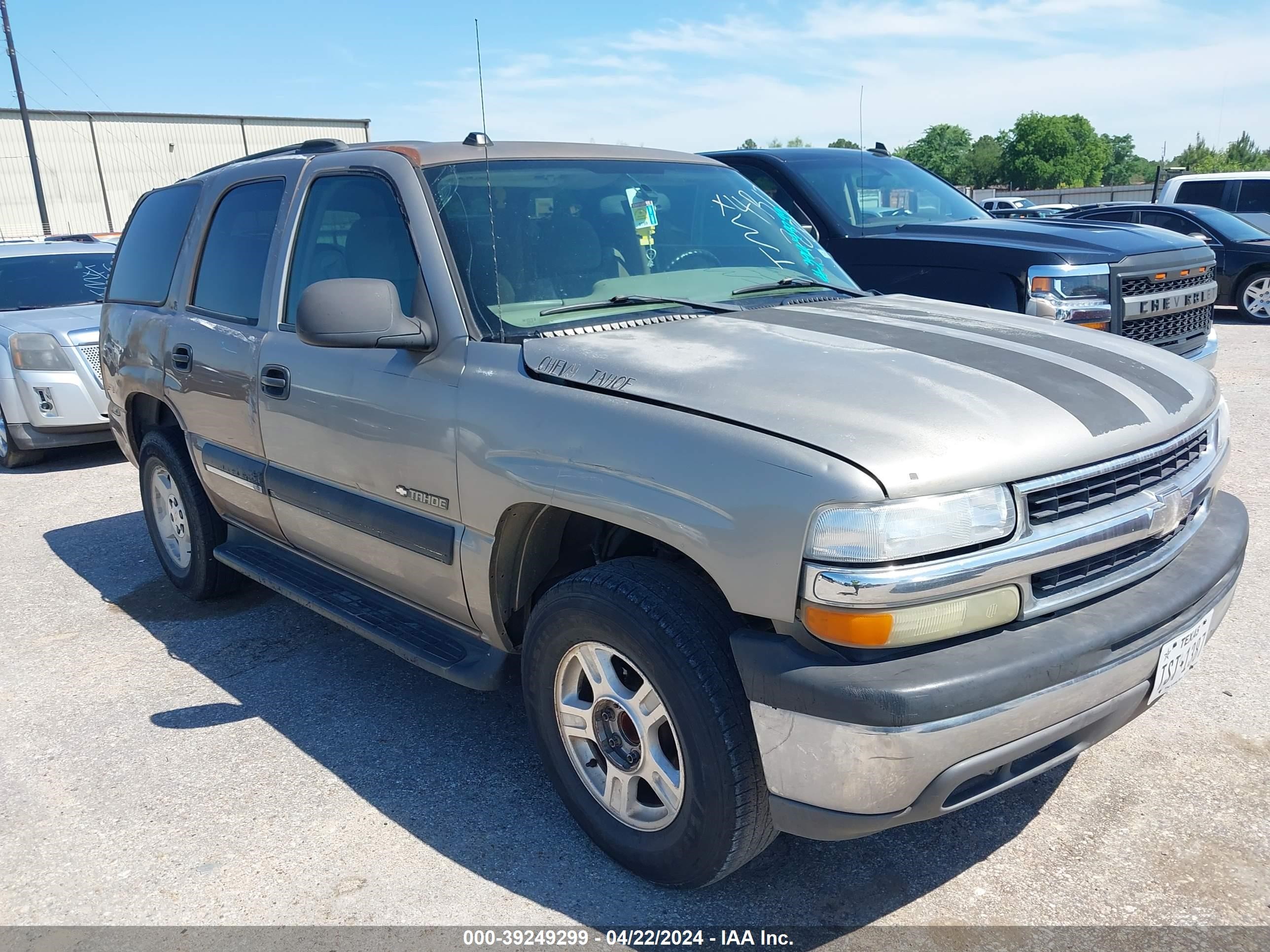 chevrolet tahoe 2004 1gnec13z74r172080