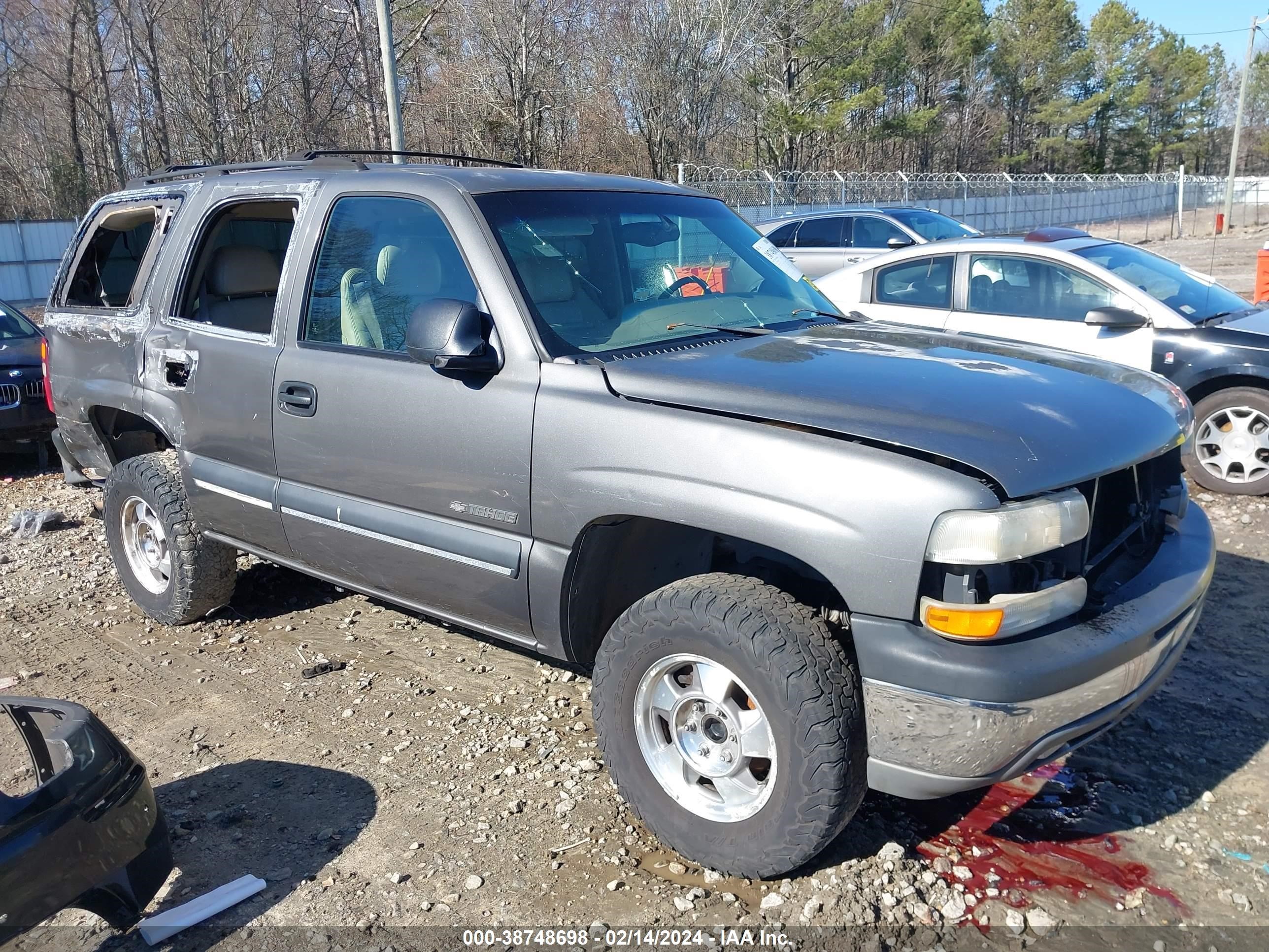 chevrolet tahoe 2002 1gnec13zx2j192352