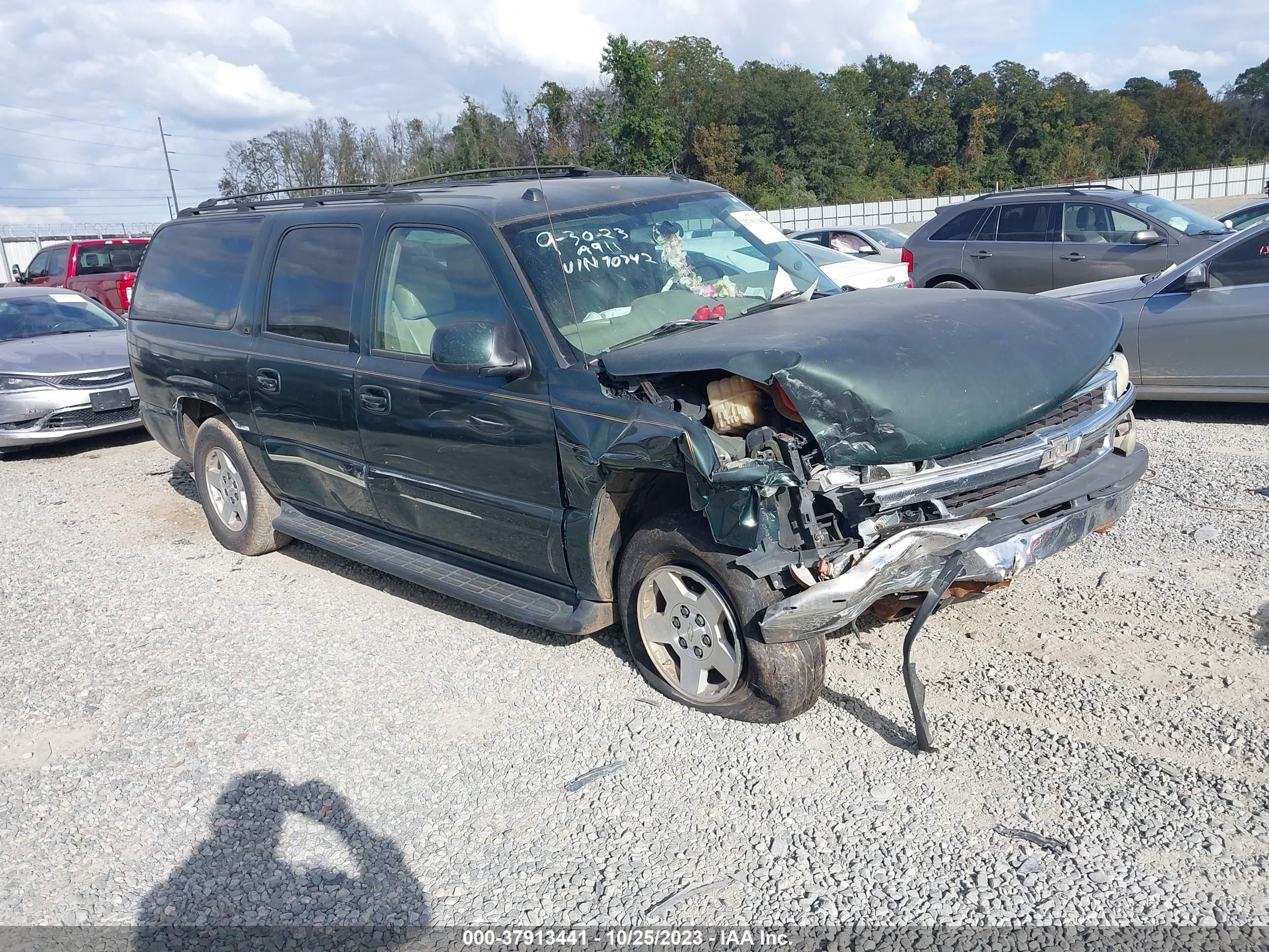 chevrolet suburban 2004 1gnec16zx4j270742