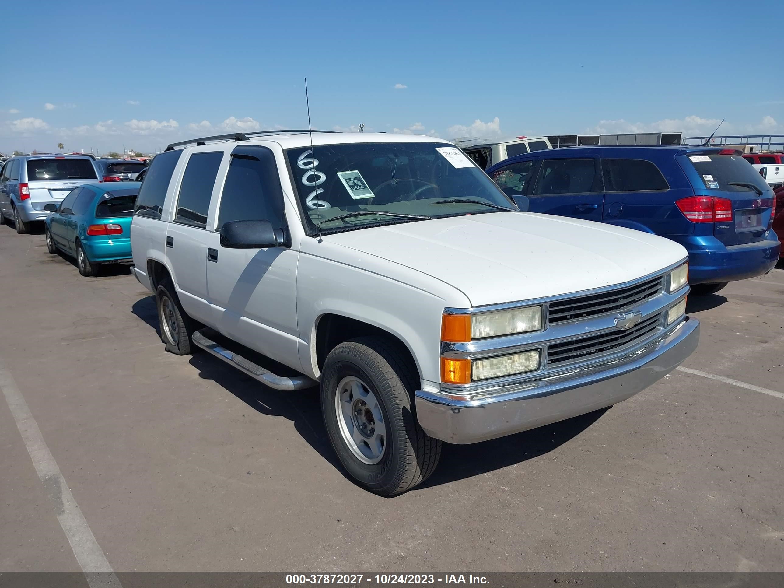 chevrolet tahoe 1997 1gnek13r5vj372023