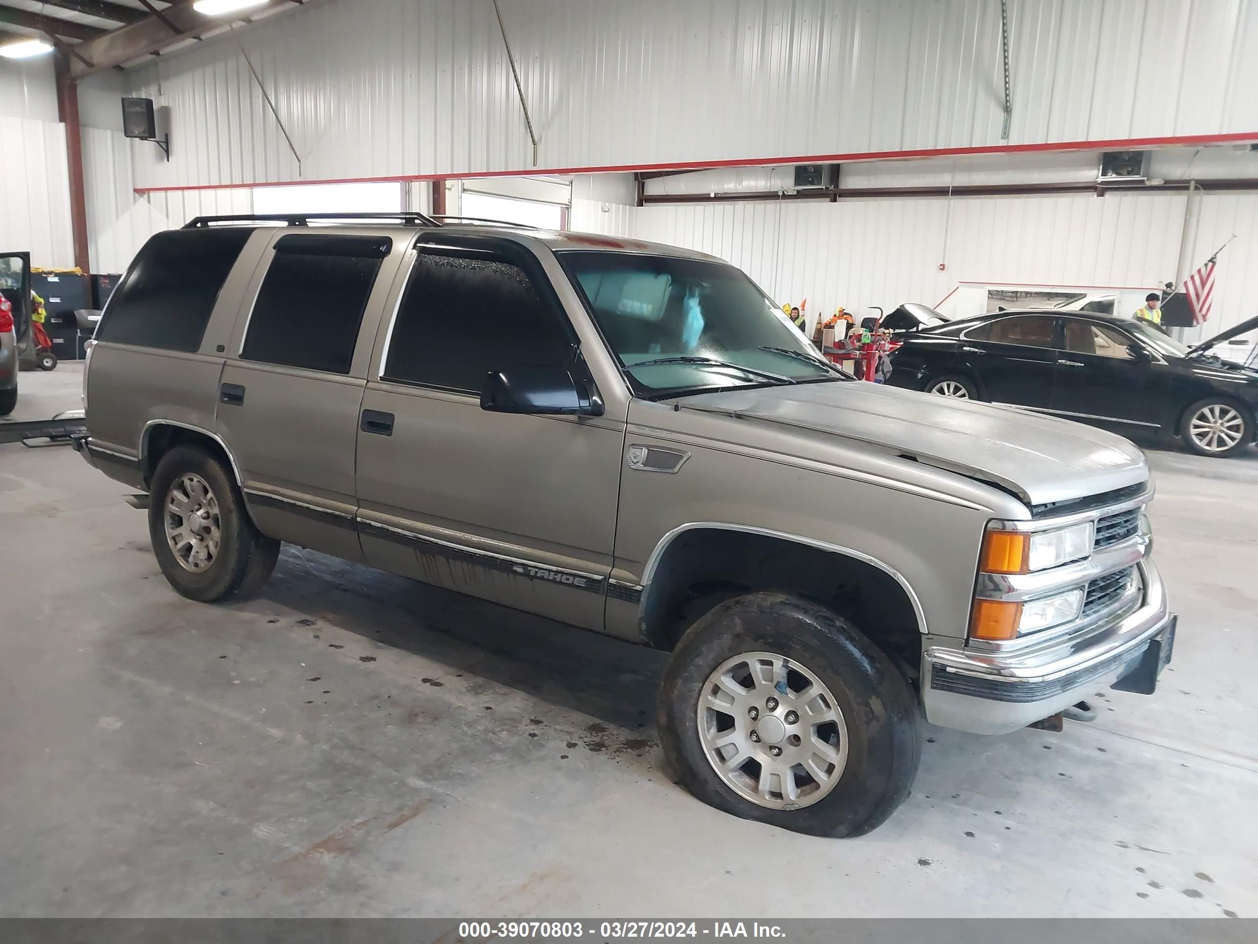 chevrolet tahoe 1999 1gnek13r5xj466969