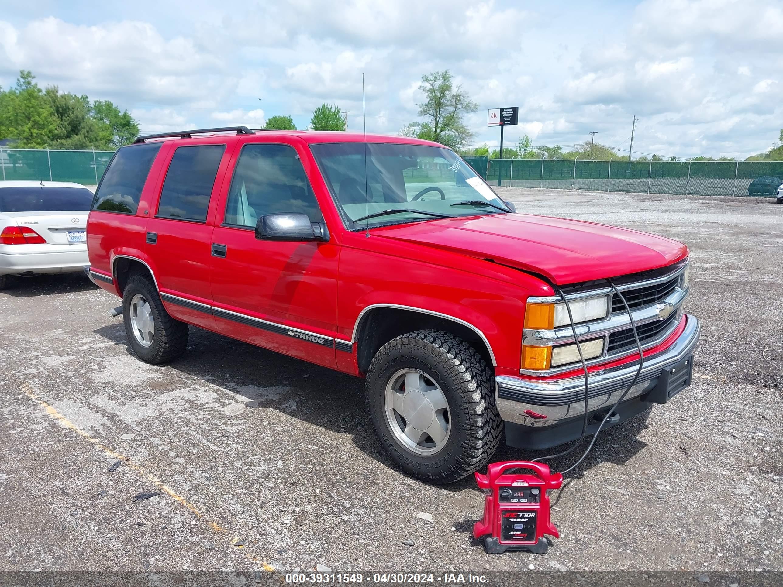 chevrolet tahoe 1999 1gnek13r8xj327029