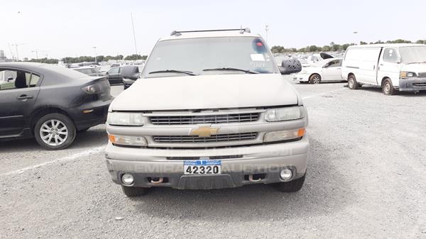 chevrolet tahoe 2004 1gnek13z24r161300