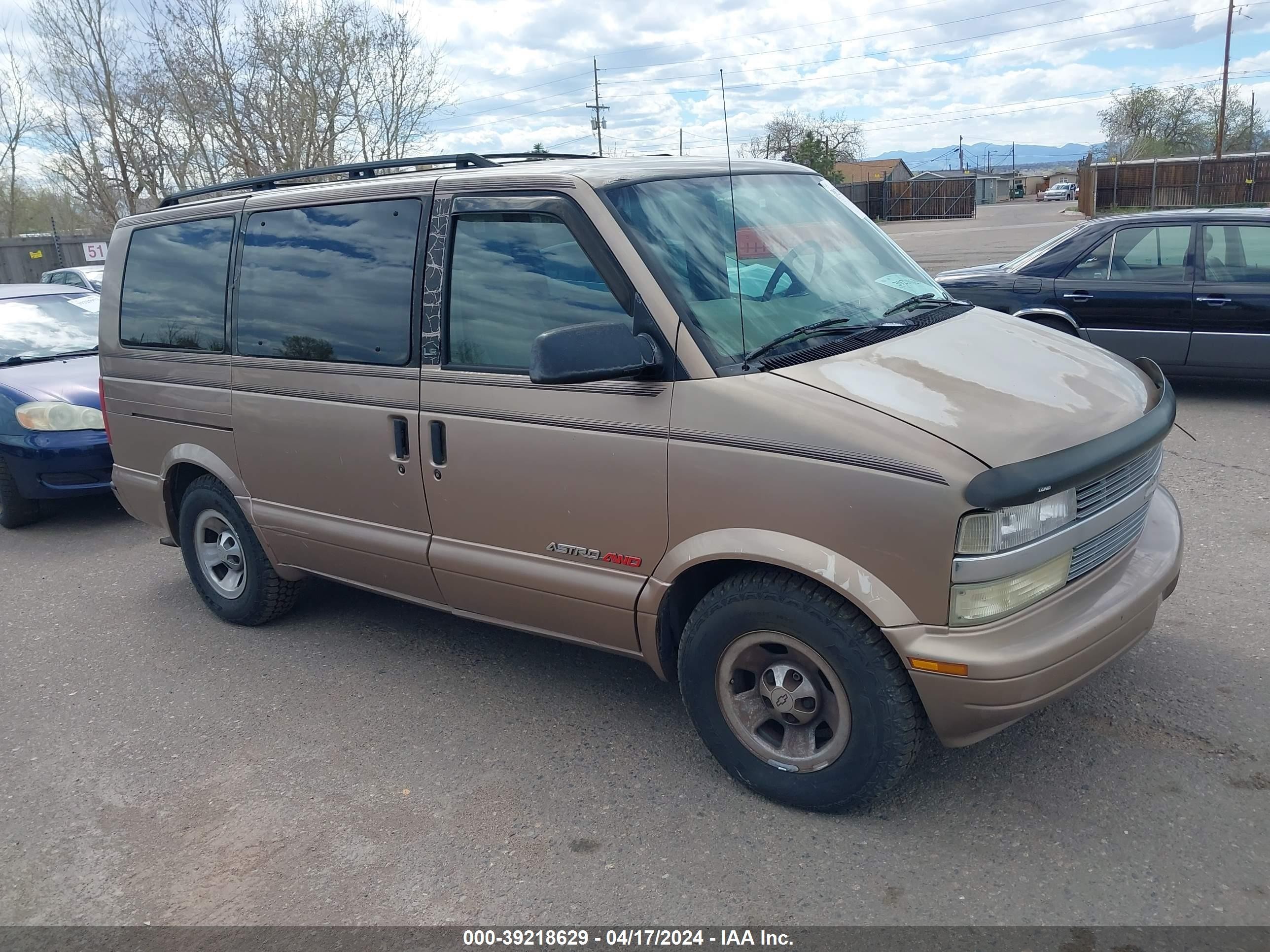 chevrolet astro 2001 1gnel19w01b131792