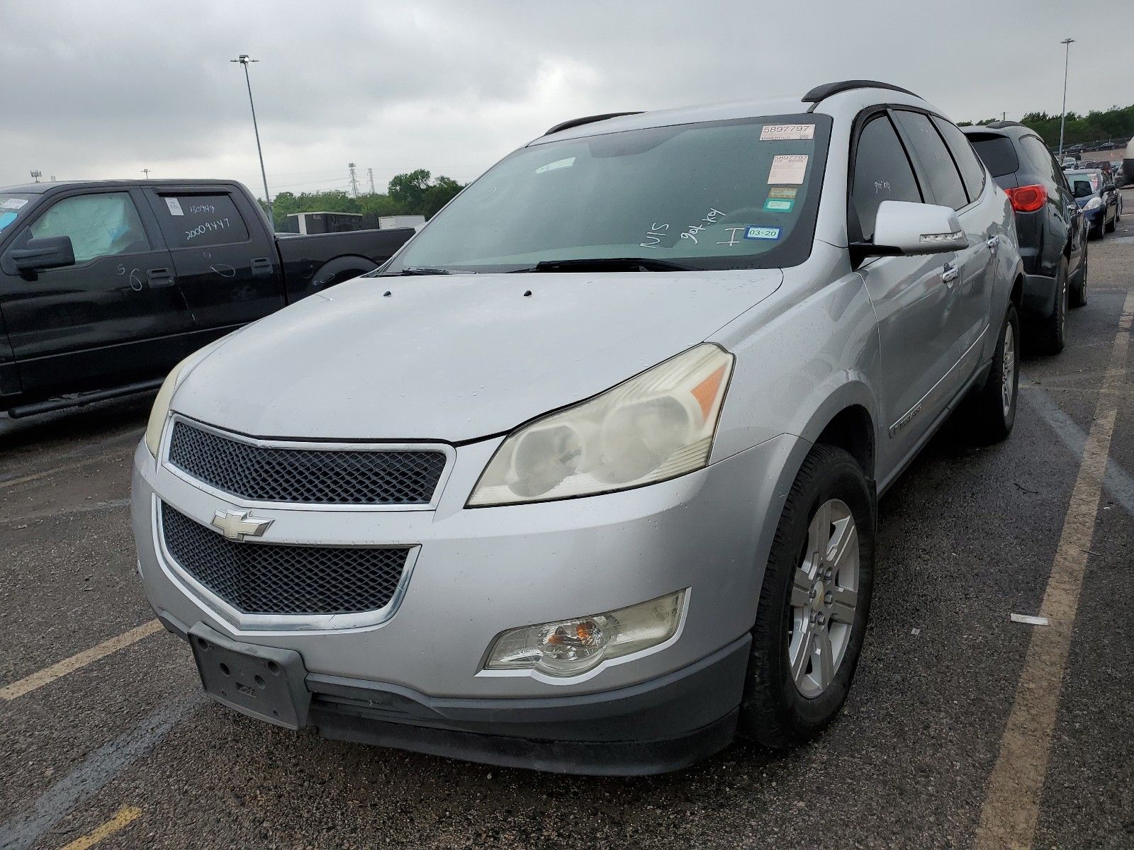 chevrolet traverse fwd 2009 1gner23d39s115030