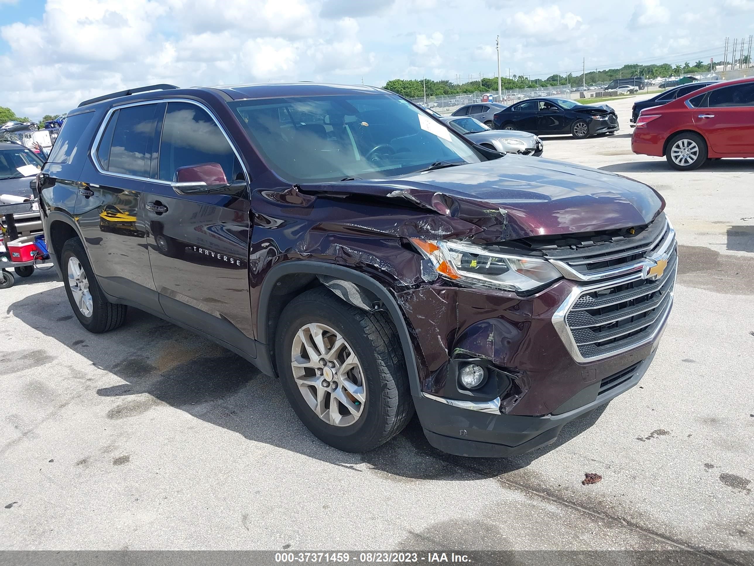 chevrolet traverse 2019 1gnergkw3kj171108